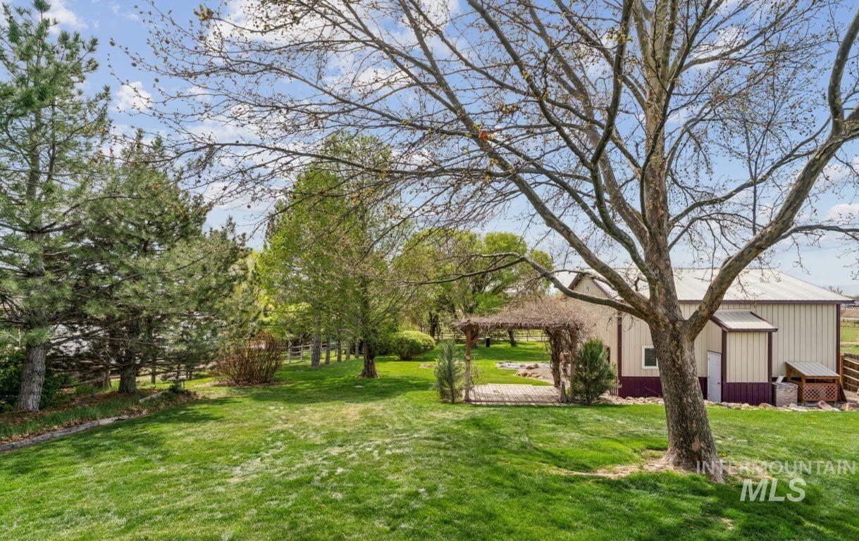 4725 E Victory Road, Nampa, Idaho 83687, 4 Bedrooms, 3 Bathrooms, Residential For Sale, Price $629,900, 98981641