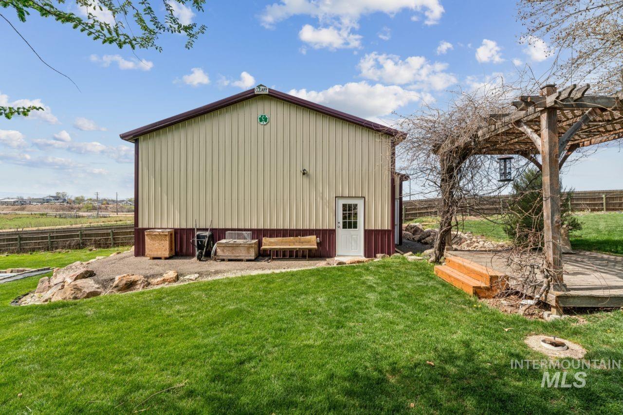 4725 E Victory Road, Nampa, Idaho 83687, 4 Bedrooms, 3 Bathrooms, Residential For Sale, Price $629,900, 98981641