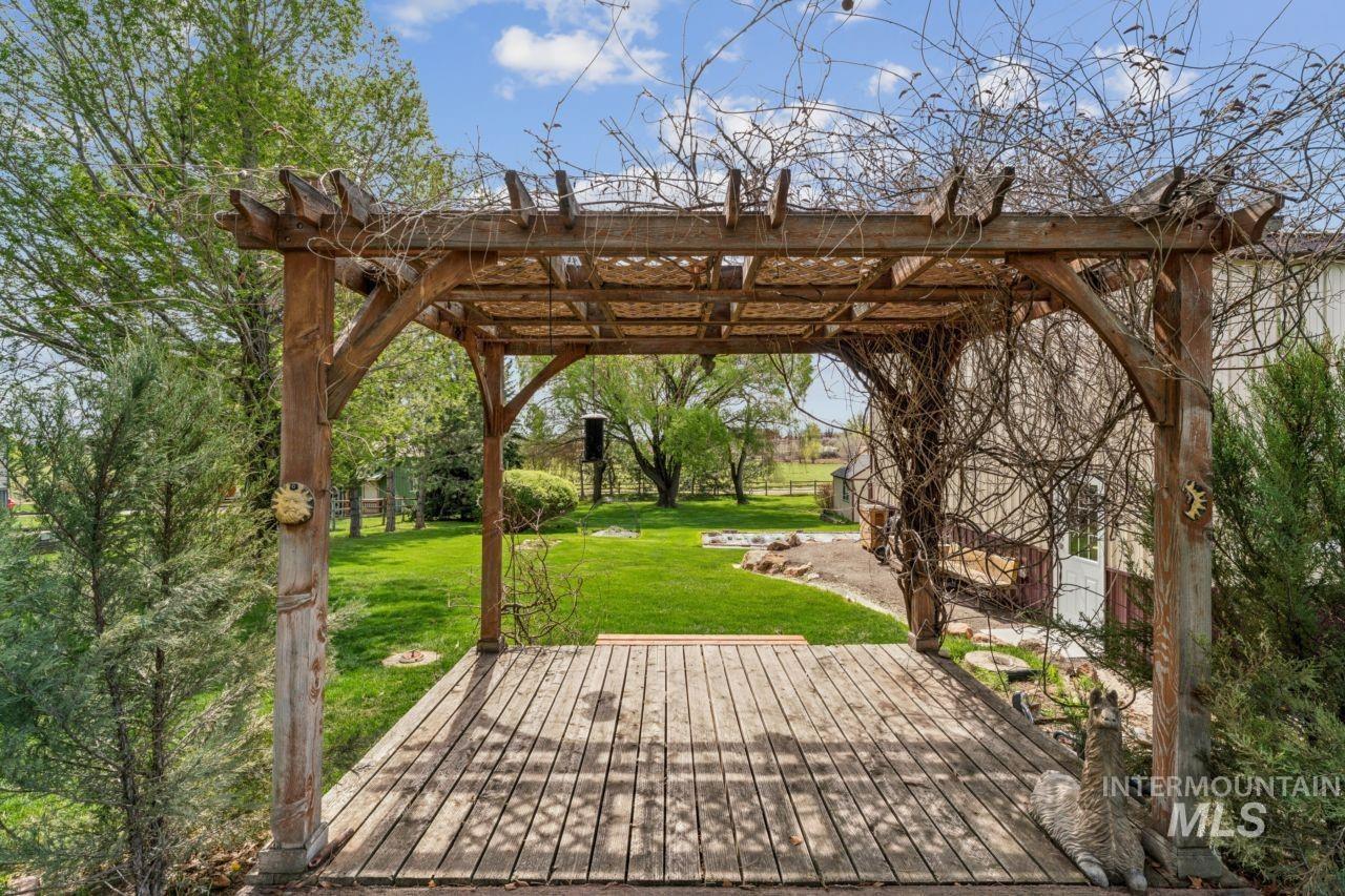 4725 E Victory Road, Nampa, Idaho 83687, 4 Bedrooms, 3 Bathrooms, Residential For Sale, Price $629,900, 98981641