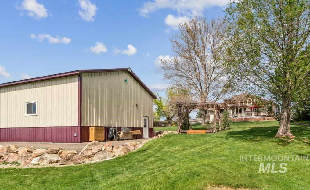 4725 E Victory Road, Nampa, Idaho 83687, 4 Bedrooms, 3 Bathrooms, Residential For Sale, Price $629,900, 98981641