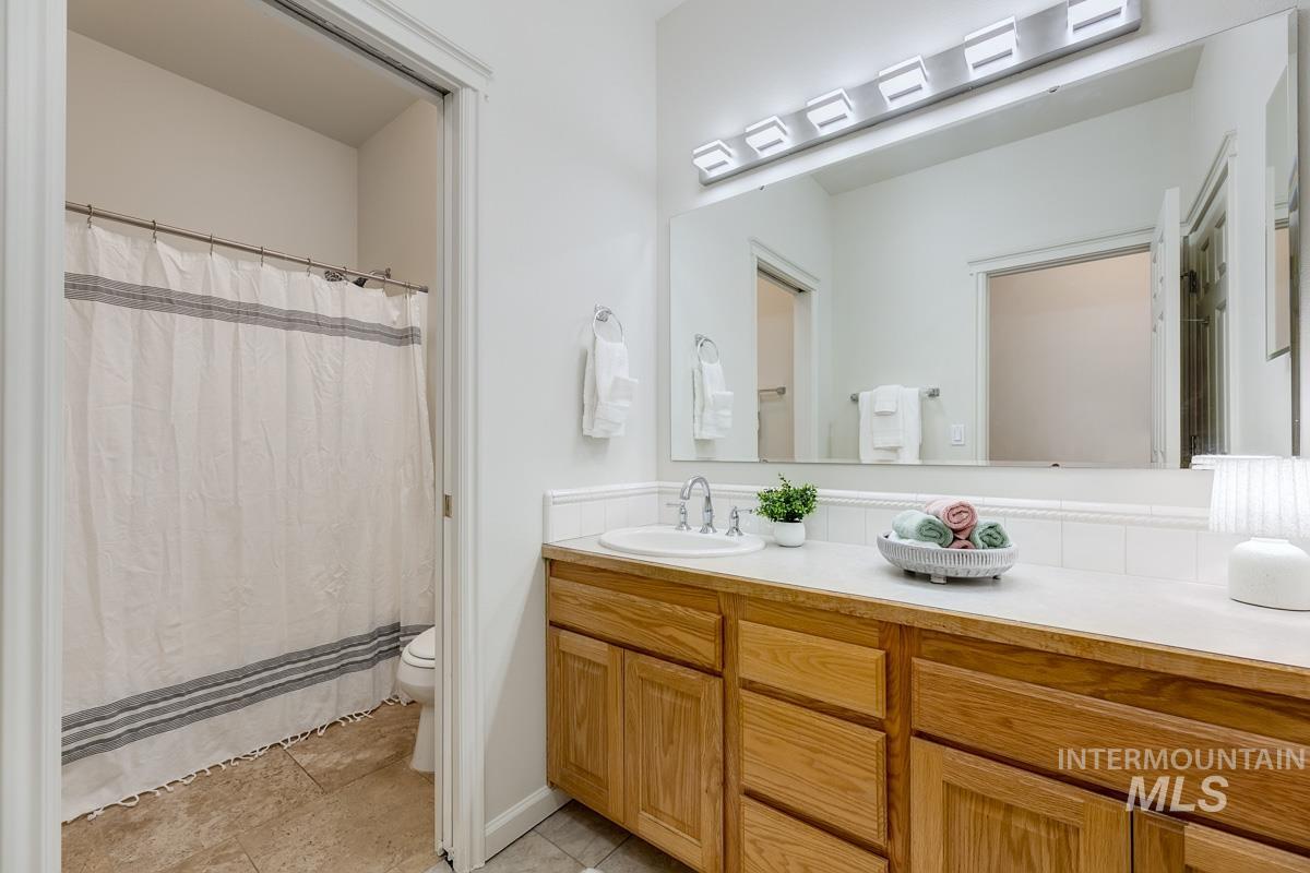 1769 S Magic Mill, Boise, Idaho 83709, 4 Bedrooms, 2.5 Bathrooms, Residential For Sale, Price $618,000, 98981646