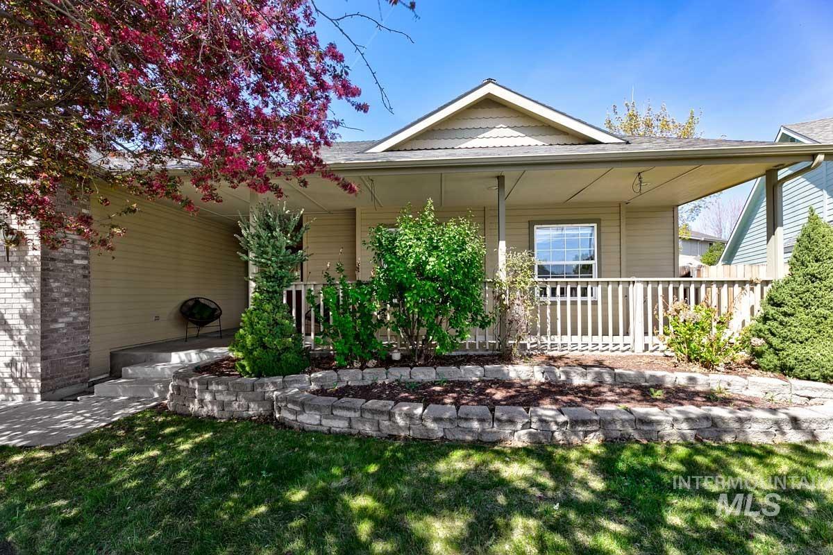 1769 S Magic Mill, Boise, Idaho 83709, 4 Bedrooms, 2.5 Bathrooms, Residential For Sale, Price $618,000, 98981646