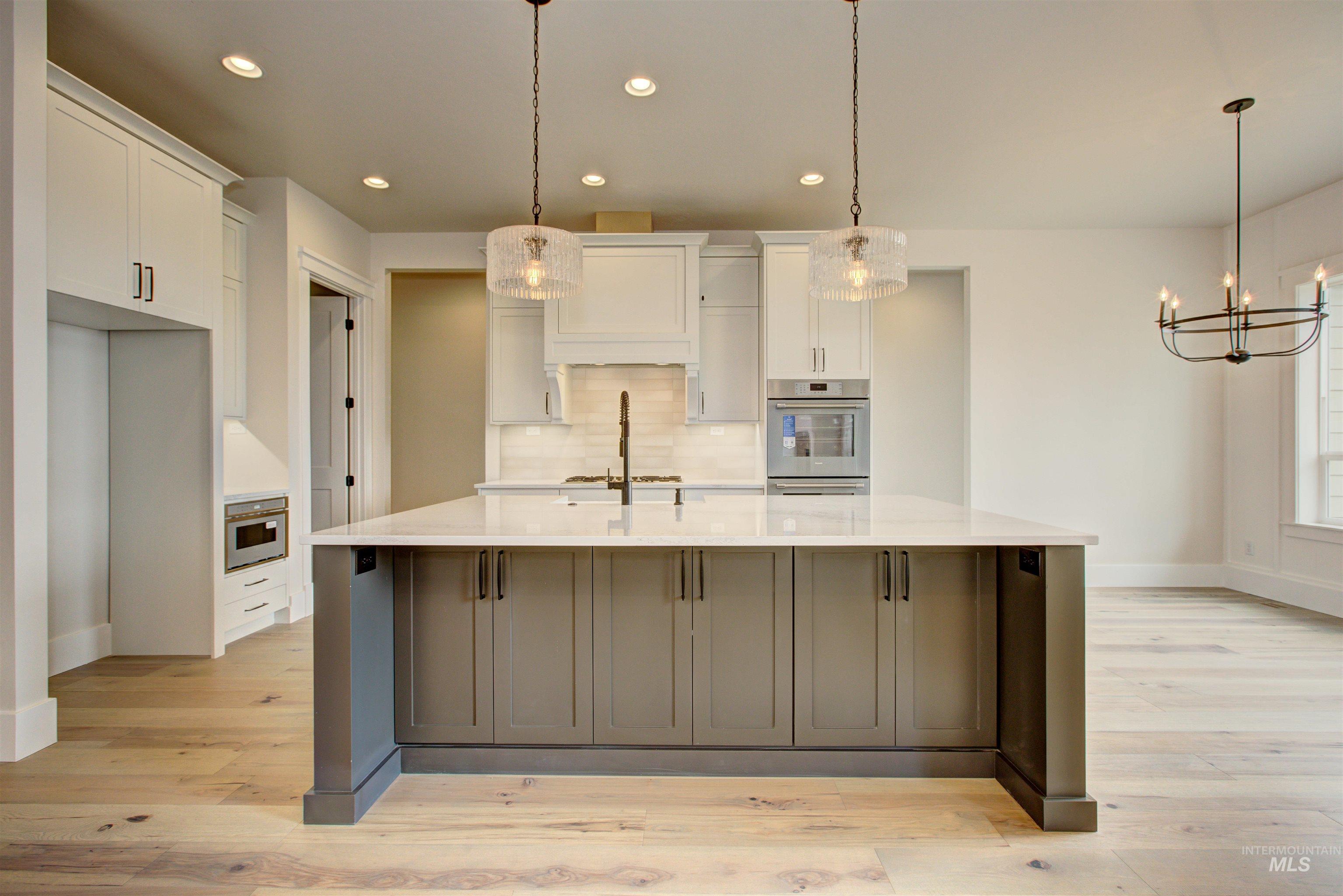 918 E Escalation St, Meridian, Idaho 83642, 3 Bedrooms, 2.5 Bathrooms, Residential For Sale, Price $689,777, 98981649