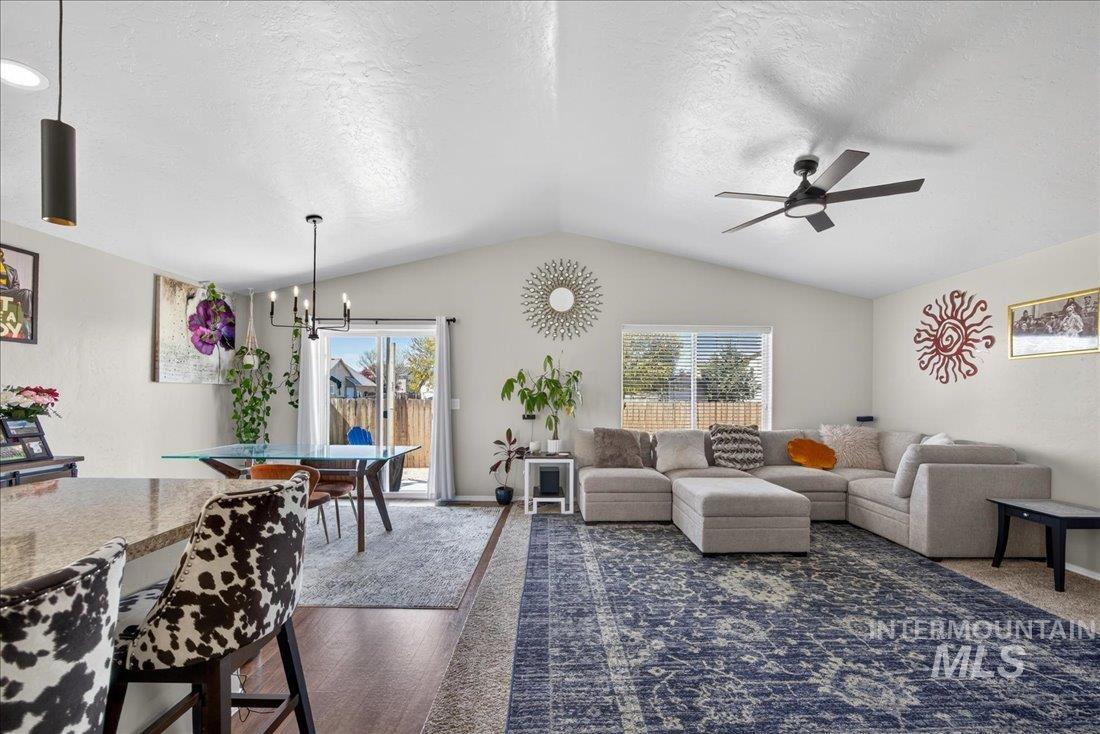 17629 Mesa Springs, Nampa, Idaho 83687, 3 Bedrooms, 2 Bathrooms, Residential For Sale, Price $409,900, 98981666