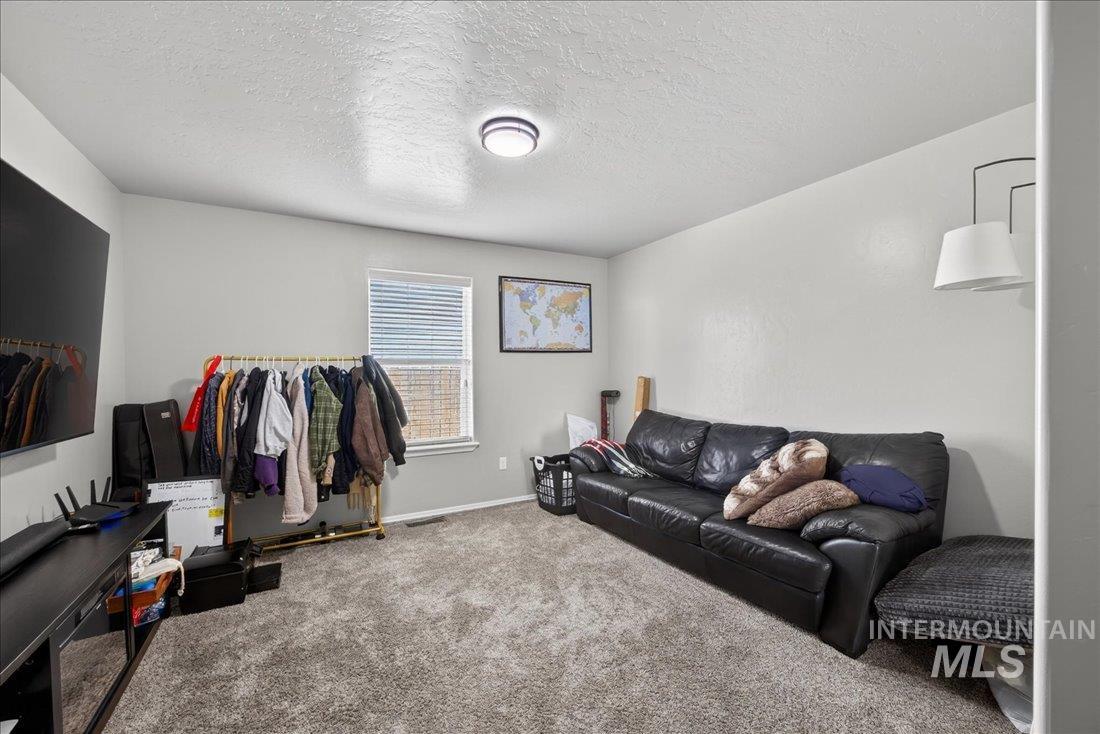 17629 Mesa Springs, Nampa, Idaho 83687, 3 Bedrooms, 2 Bathrooms, Residential For Sale, Price $409,900, 98981666