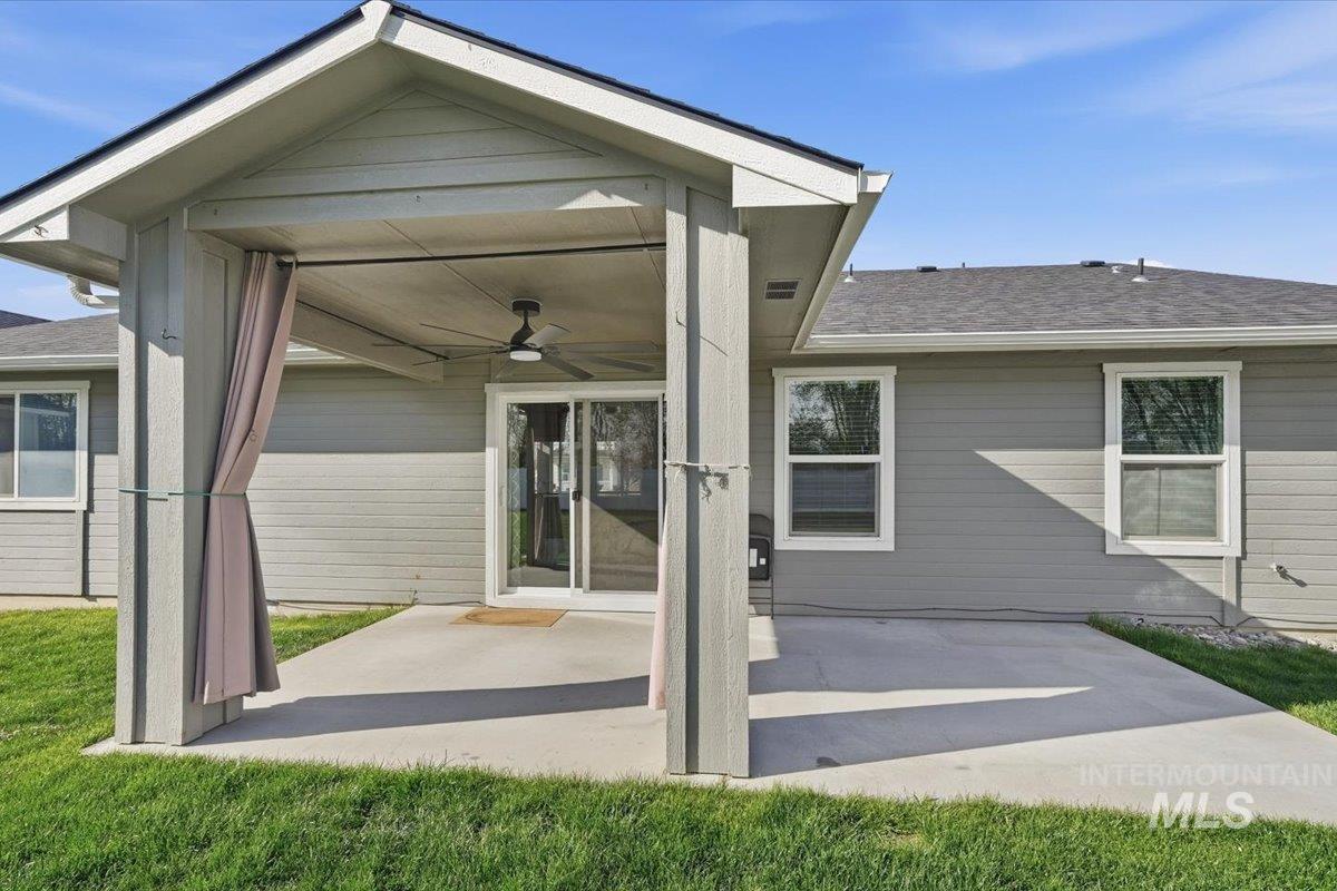 260 Stagecoach Ave, Fruitland, Idaho 83619, 3 Bedrooms, 2 Bathrooms, Residential For Sale, Price $435,000, 98981669