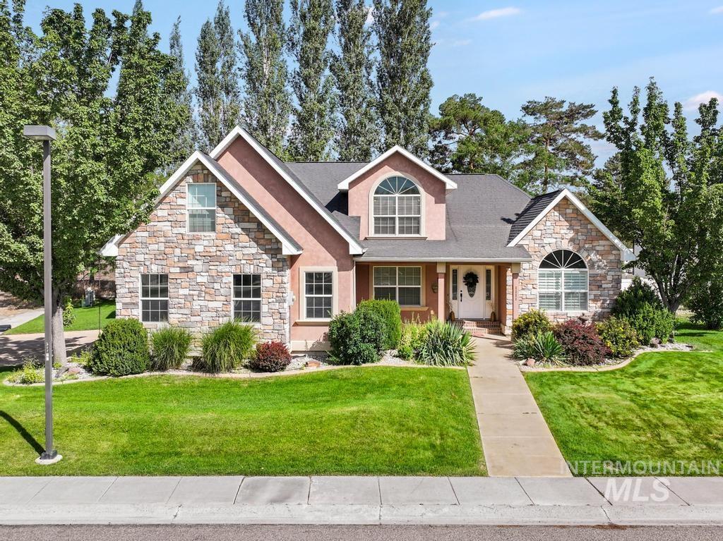 1111 Cole St, Kimberly, Idaho 83341, 5 Bedrooms, 4 Bathrooms, Residential For Sale, Price $575,000,MLS 98981671