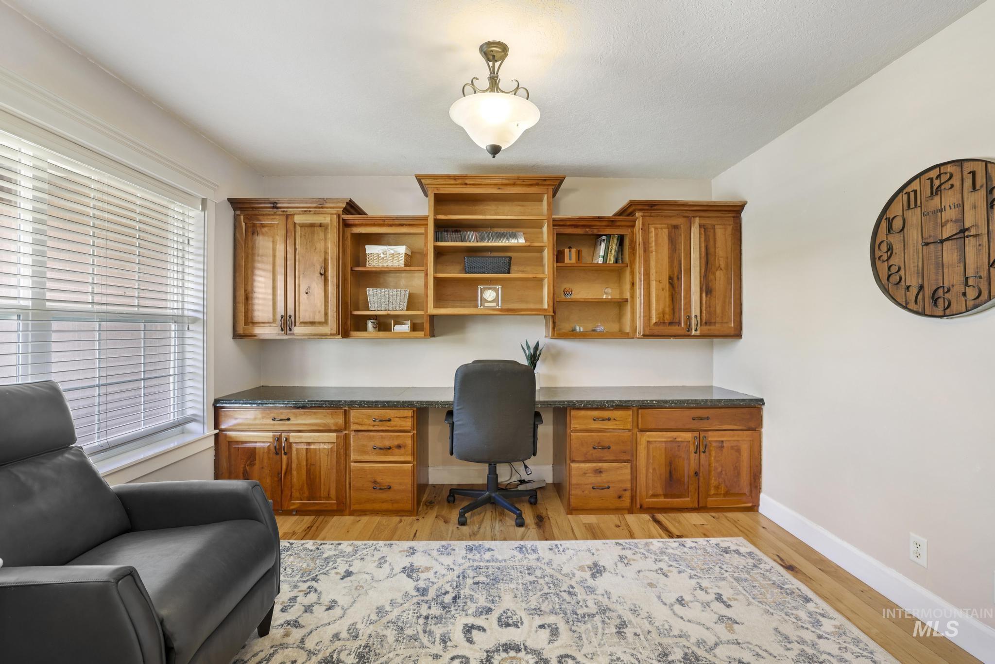 1111 Cole St, Kimberly, Idaho 83341-5138, 5 Bedrooms, 4 Bathrooms, Residential For Sale, Price $650,000, 98981671