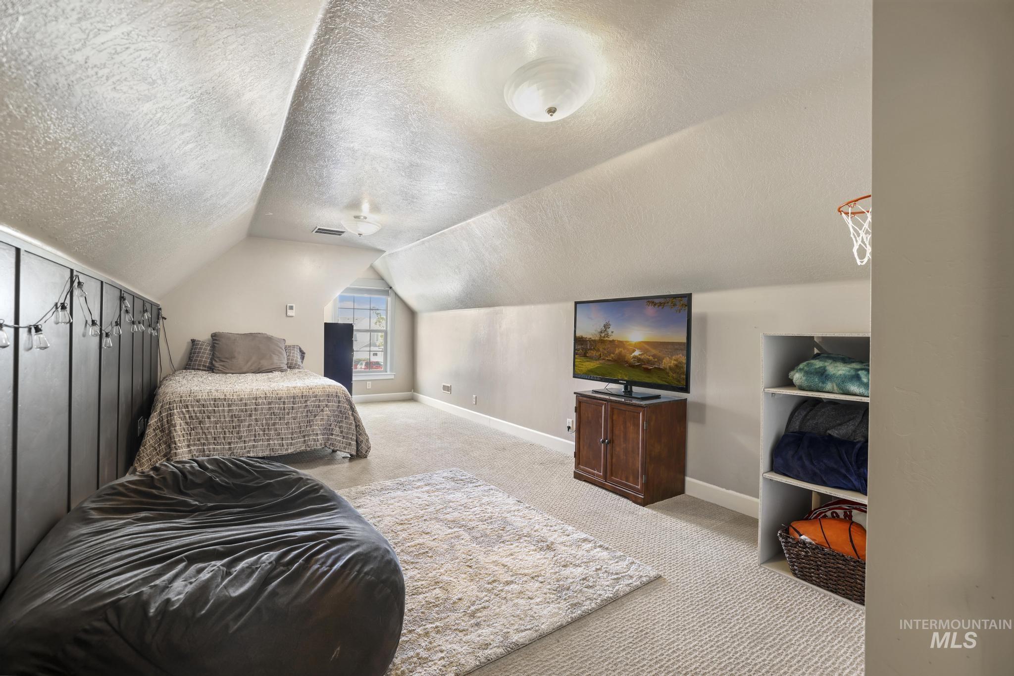 1111 Cole St, Kimberly, Idaho 83341-5138, 5 Bedrooms, 4 Bathrooms, Residential For Sale, Price $650,000, 98981671