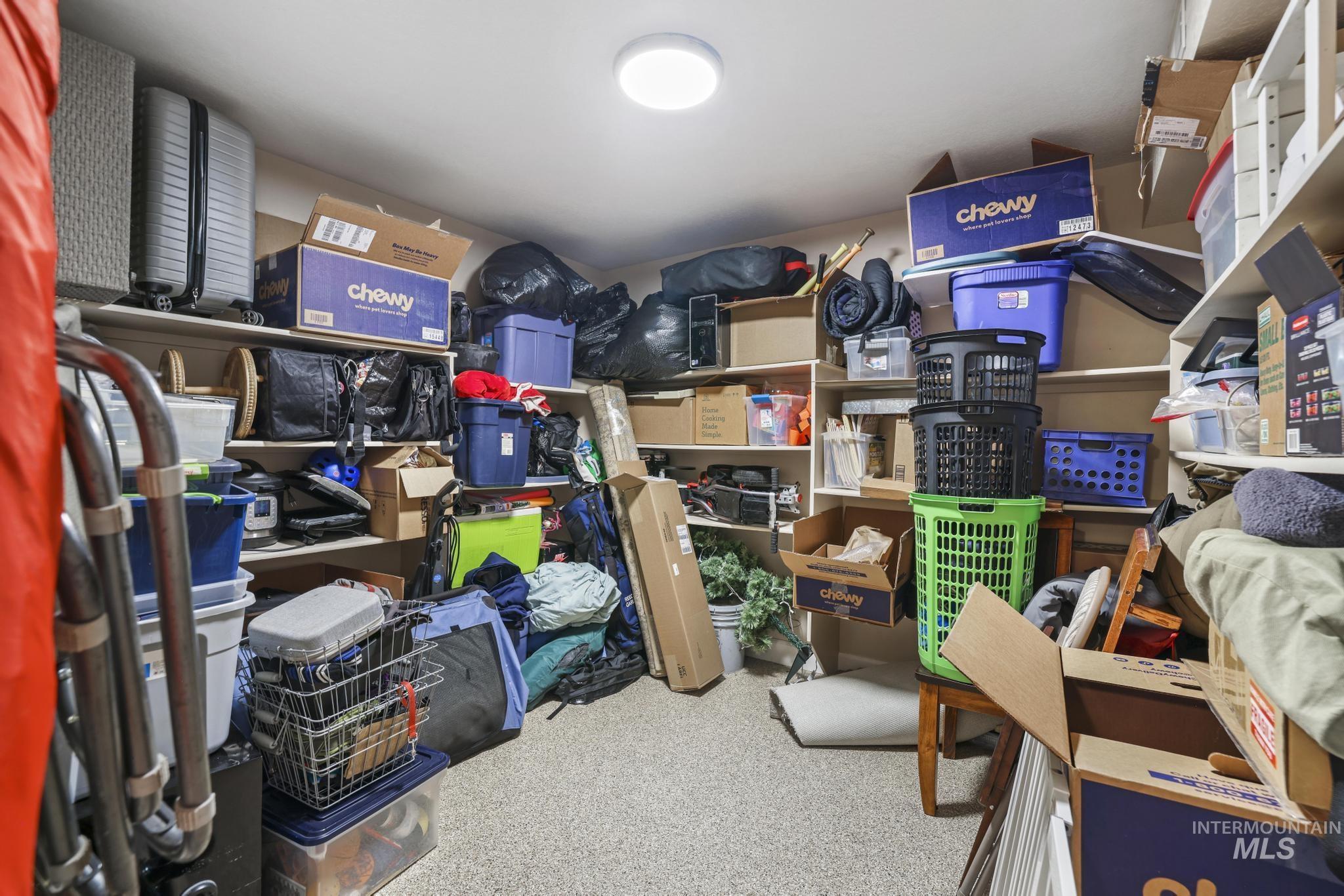 1111 Cole St, Kimberly, Idaho 83341-5138, 5 Bedrooms, 4 Bathrooms, Residential For Sale, Price $650,000, 98981671