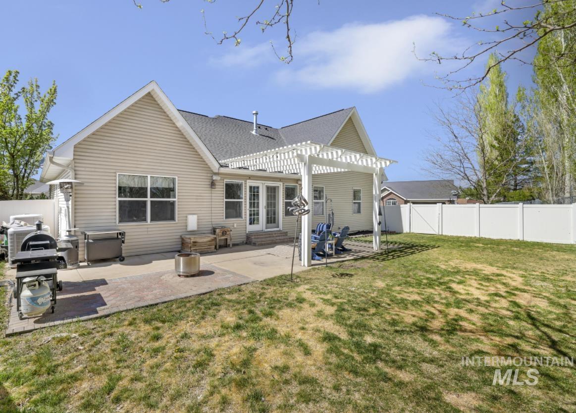 1111 Cole St, Kimberly, Idaho 83341-5138, 5 Bedrooms, 4 Bathrooms, Residential For Sale, Price $650,000, 98981671