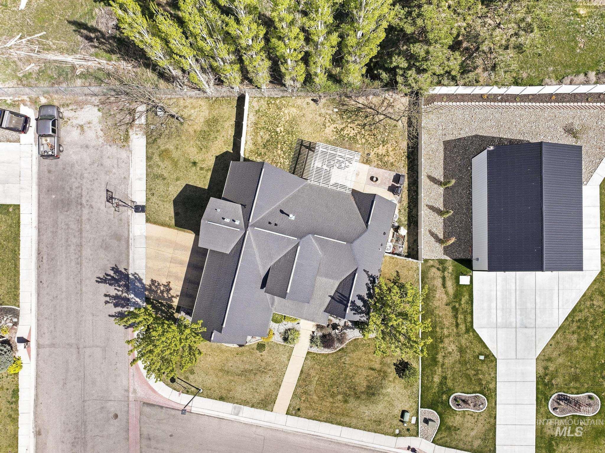 1111 Cole St, Kimberly, Idaho 83341-5138, 5 Bedrooms, 4 Bathrooms, Residential For Sale, Price $650,000, 98981671