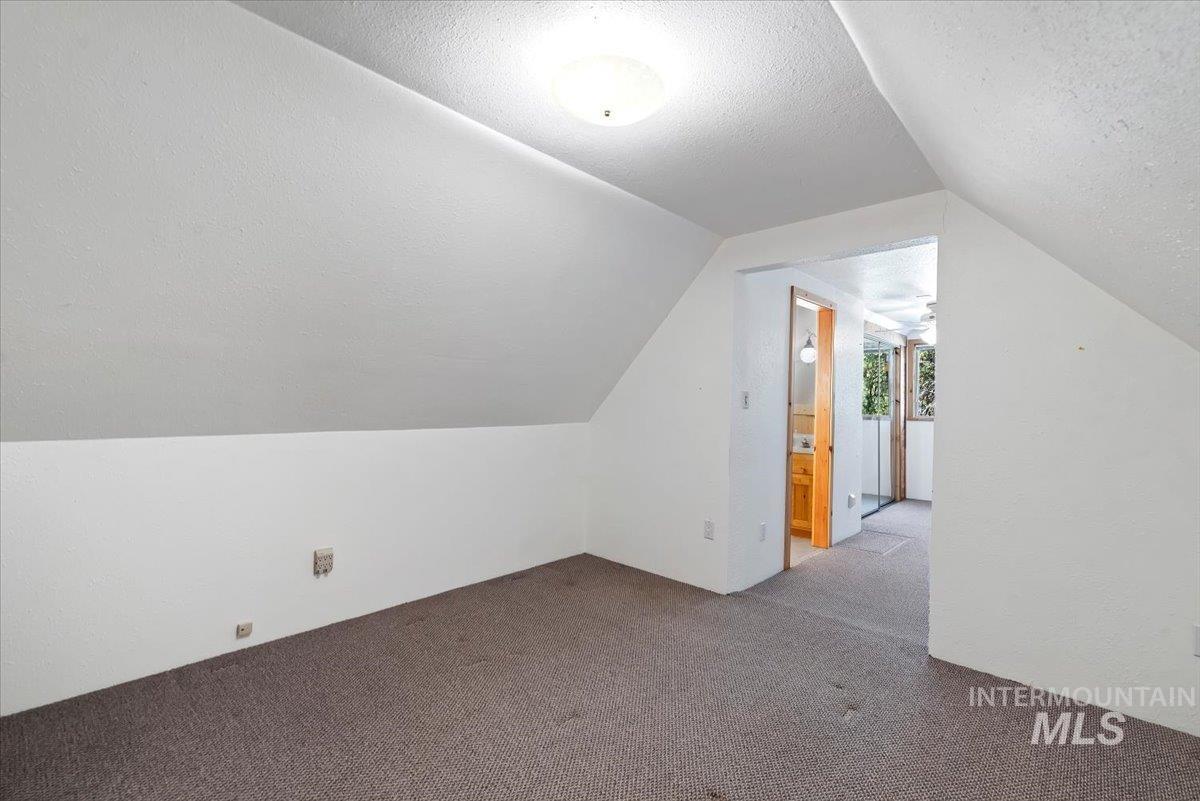44 Ridgeview Dr, Cascade, Idaho 83611, 2 Bedrooms, 1.5 Bathrooms, Residential For Sale, Price $399,000, 98981673