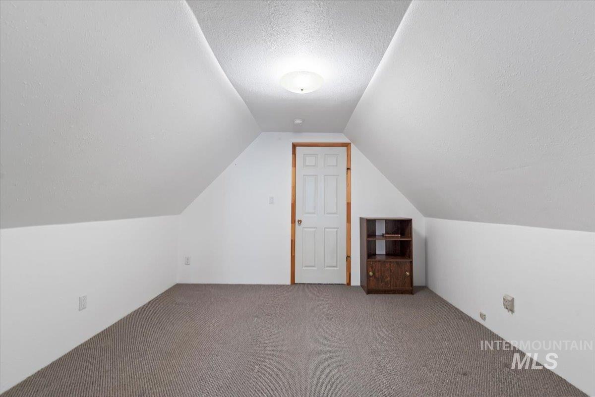 44 Ridgeview Dr, Cascade, Idaho 83611, 2 Bedrooms, 1.5 Bathrooms, Residential For Sale, Price $399,000, 98981673