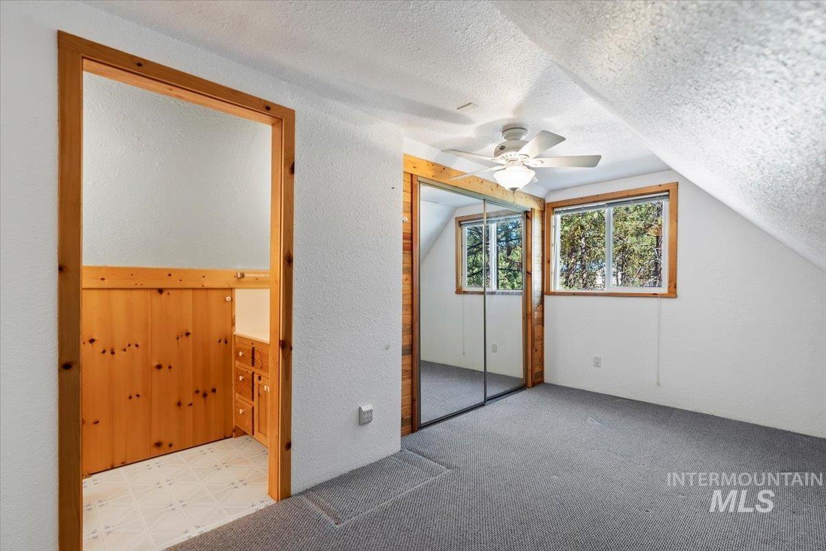 44 Ridgeview Dr, Cascade, Idaho 83611, 2 Bedrooms, 1.5 Bathrooms, Residential For Sale, Price $399,000, 98981673