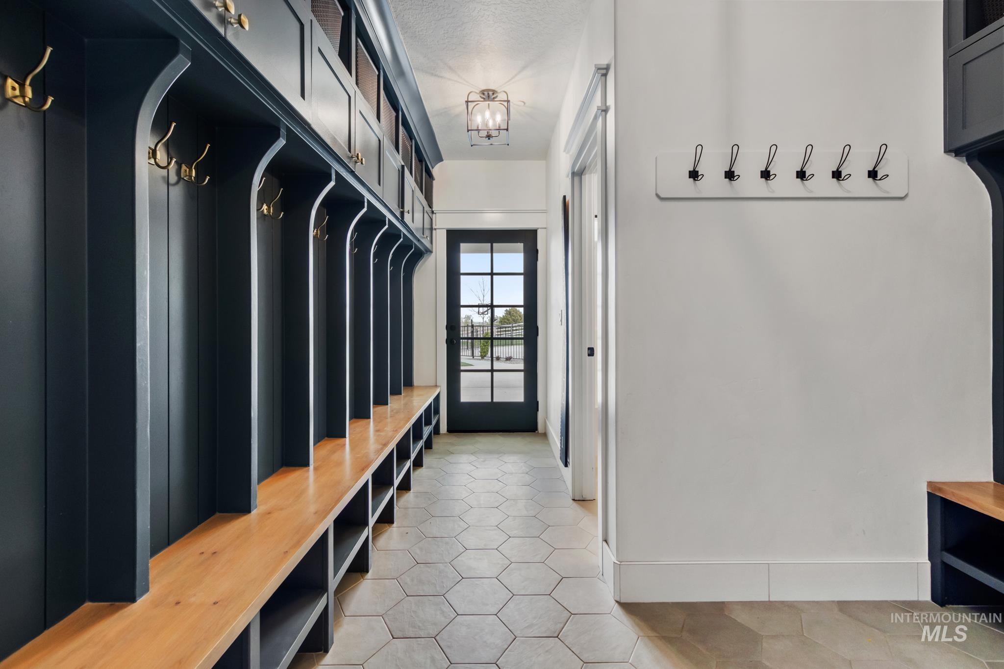 8333 Partridge Dr, Nampa, Idaho 83686-9330, 5 Bedrooms, 6.5 Bathrooms, Residential For Sale, Price $2,865,000, 98981720