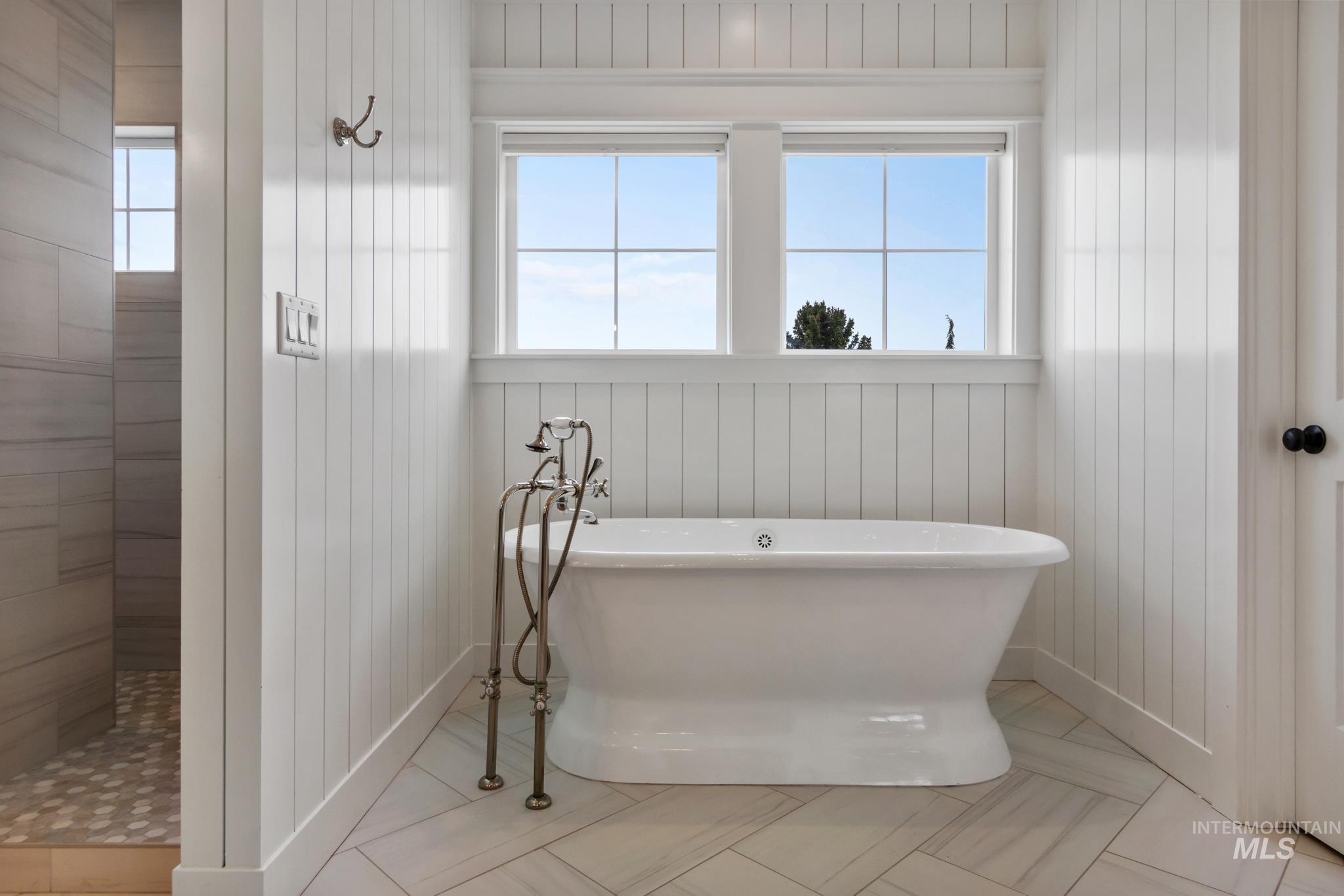 8333 Partridge Dr, Nampa, Idaho 83686-9330, 5 Bedrooms, 6.5 Bathrooms, Residential For Sale, Price $2,865,000, 98981720