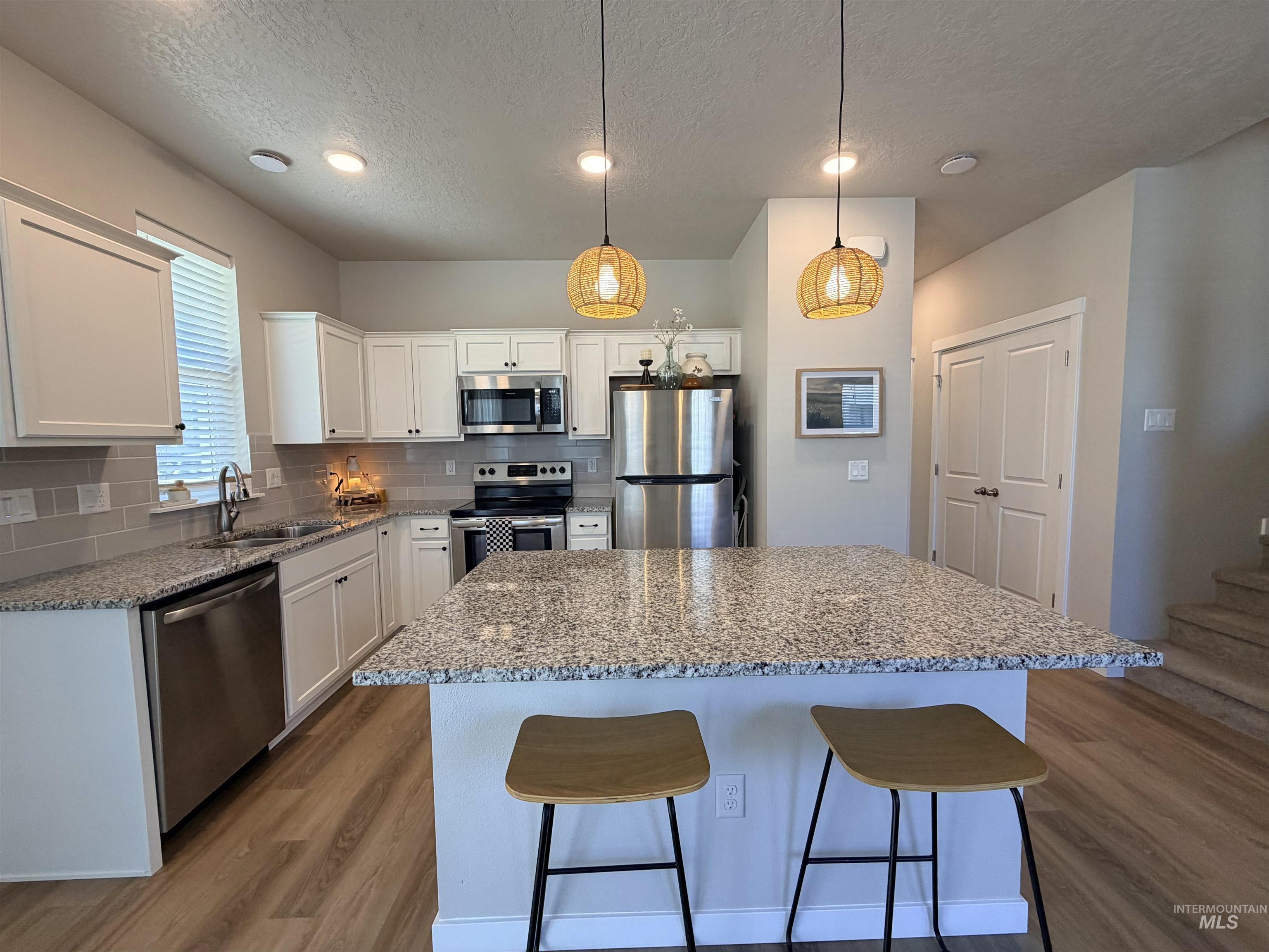 2329 E Spice Loop, Nampa, Idaho 83687, 3 Bedrooms, 3 Bathrooms, Residential For Sale, Price $319,500,MLS 98981735