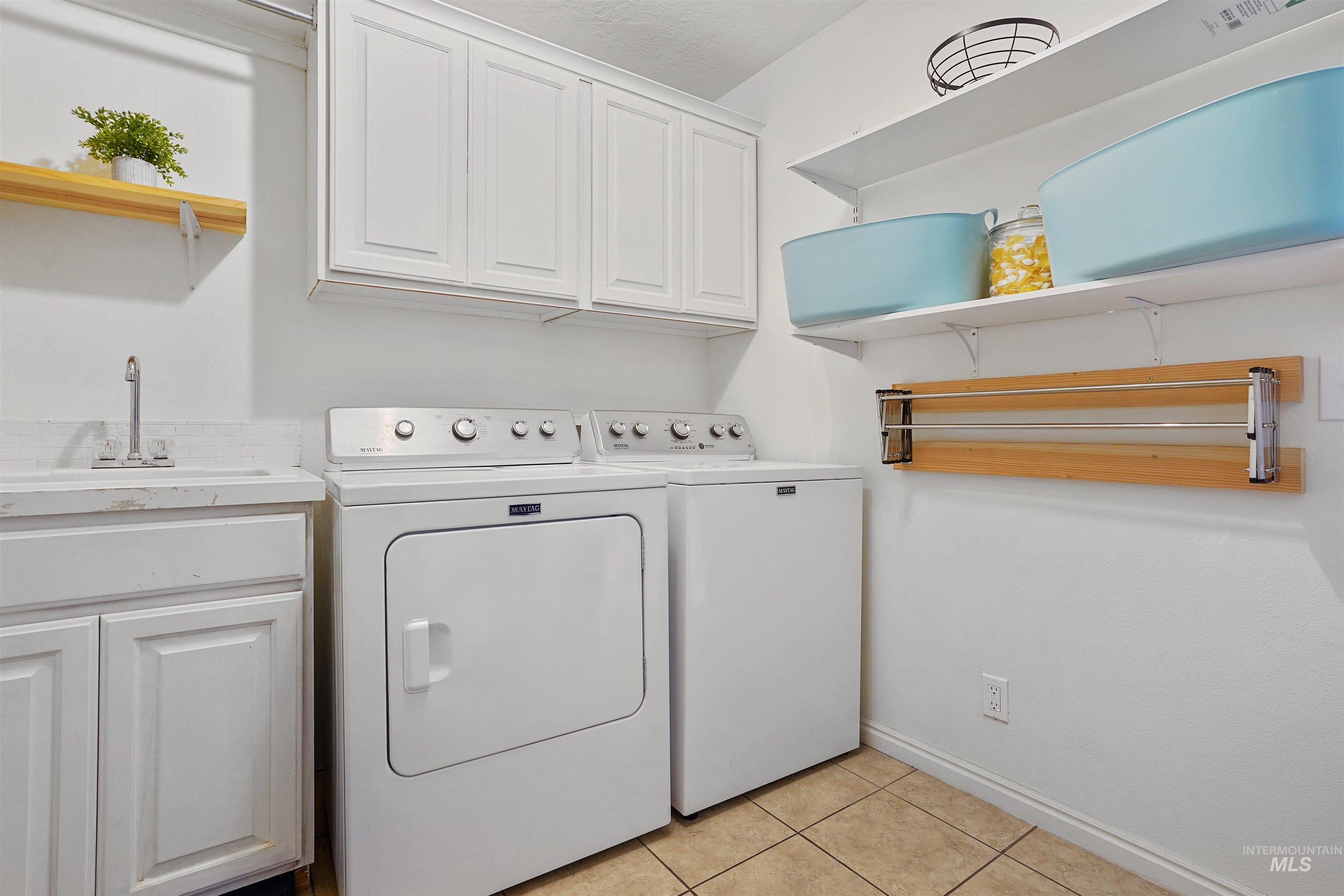78 Pelican Drive, Rupert, Idaho 83350, 5 Bedrooms, 3 Bathrooms, Residential For Sale, Price $580,000,MLS 98981747