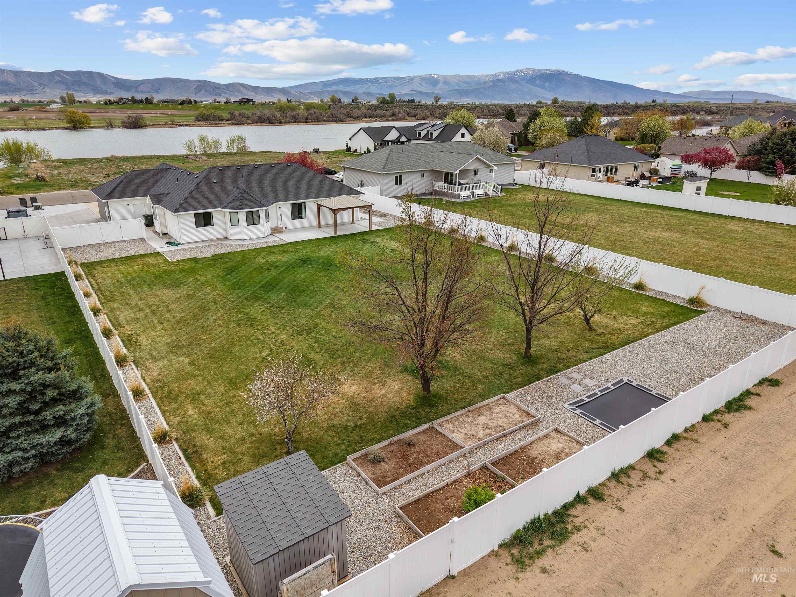 78 Pelican Drive, Rupert, Idaho 83350, 5 Bedrooms, 3 Bathrooms, Residential For Sale, Price $580,000,MLS 98981747