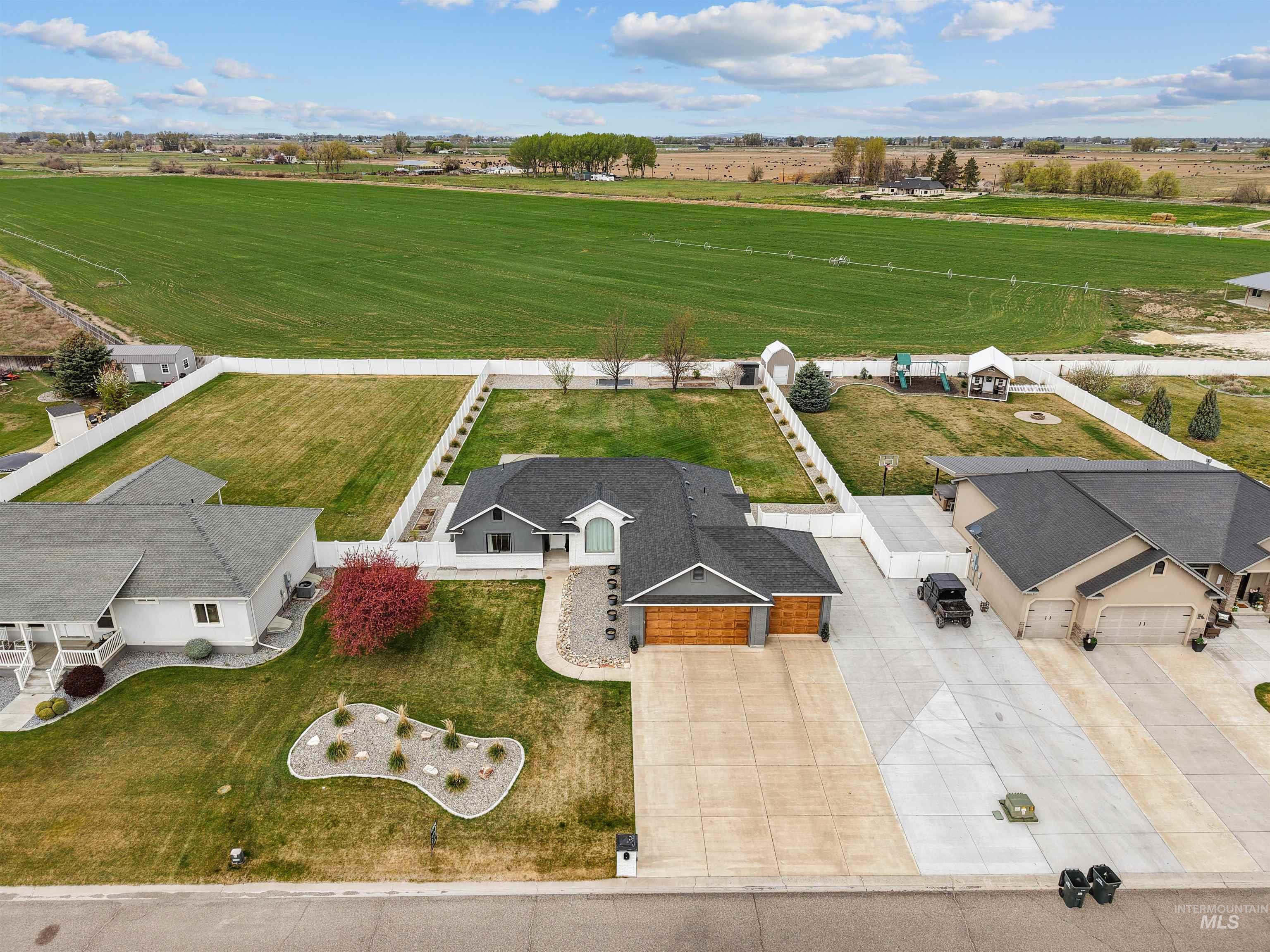 78 Pelican Drive, Rupert, Idaho 83350, 5 Bedrooms, 3 Bathrooms, Residential For Sale, Price $580,000,MLS 98981747