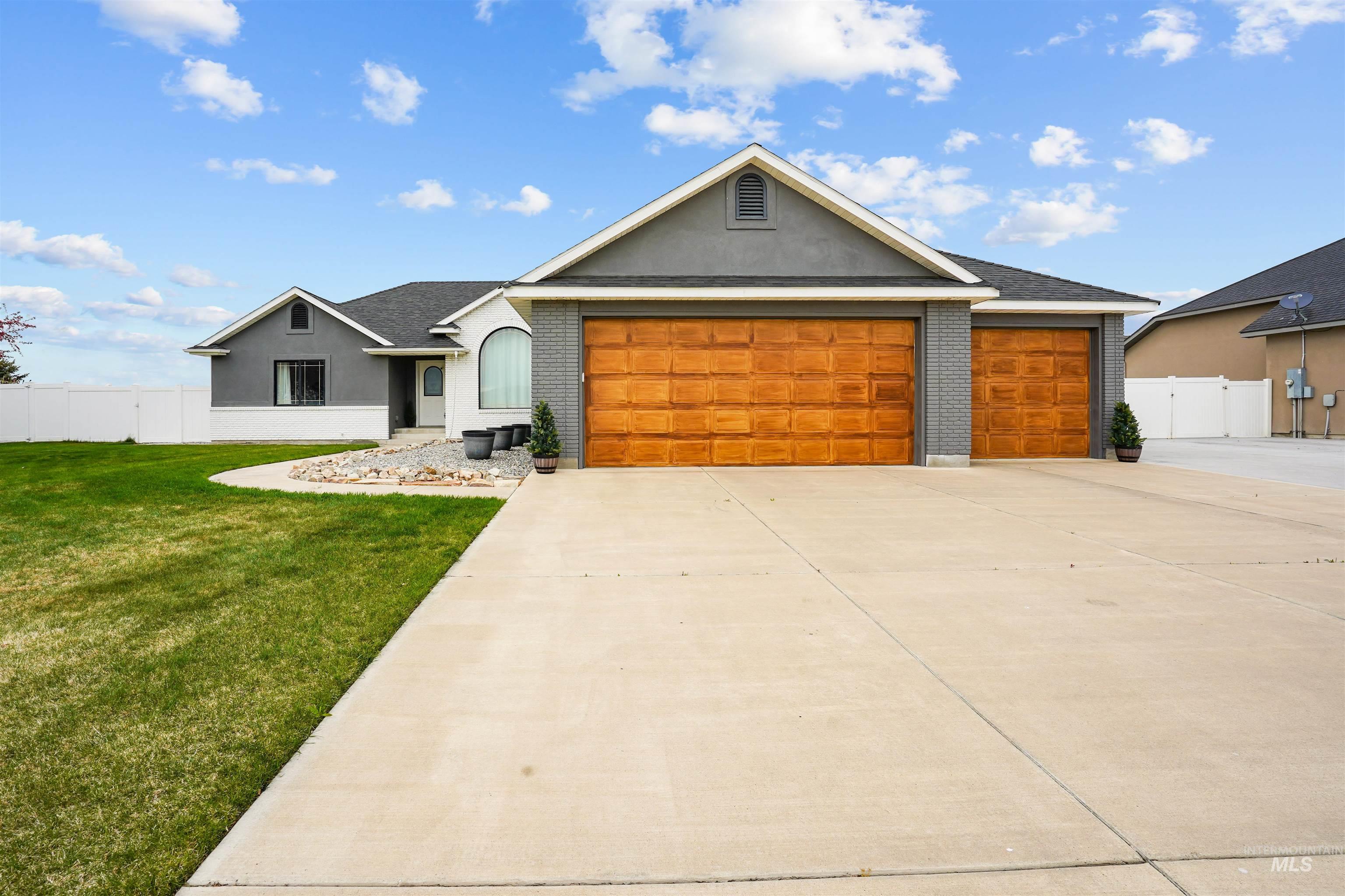 78 Pelican Drive, Rupert, Idaho 83350, 5 Bedrooms, 3 Bathrooms, Residential For Sale, Price $580,000,MLS 98981747