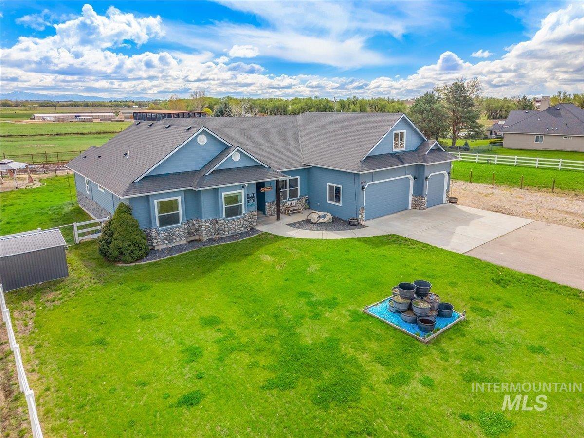 25940 Lansing Ln, Middleton, Idaho 83644, 4 Bedrooms, 3 Bathrooms, Residential For Sale, Price $1,250,000,MLS 98981768