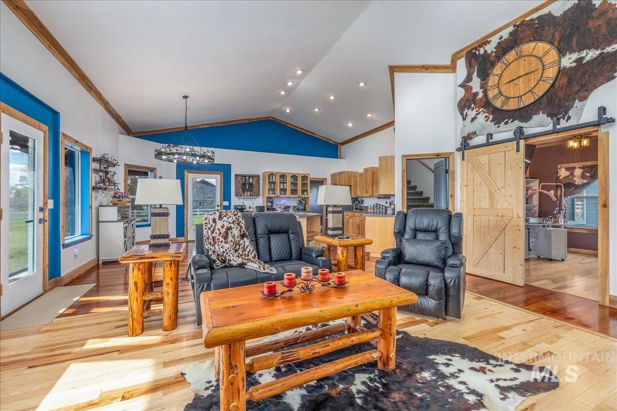 25940 Lansing Ln, Middleton, Idaho 83644, 4 Bedrooms, 3 Bathrooms, Residential For Sale, Price $1,250,000,MLS 98981768