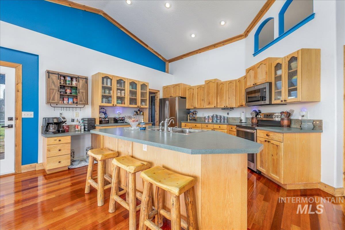 25940 Lansing Ln, Middleton, Idaho 83644, 4 Bedrooms, 3 Bathrooms, Residential For Sale, Price $1,250,000,MLS 98981768