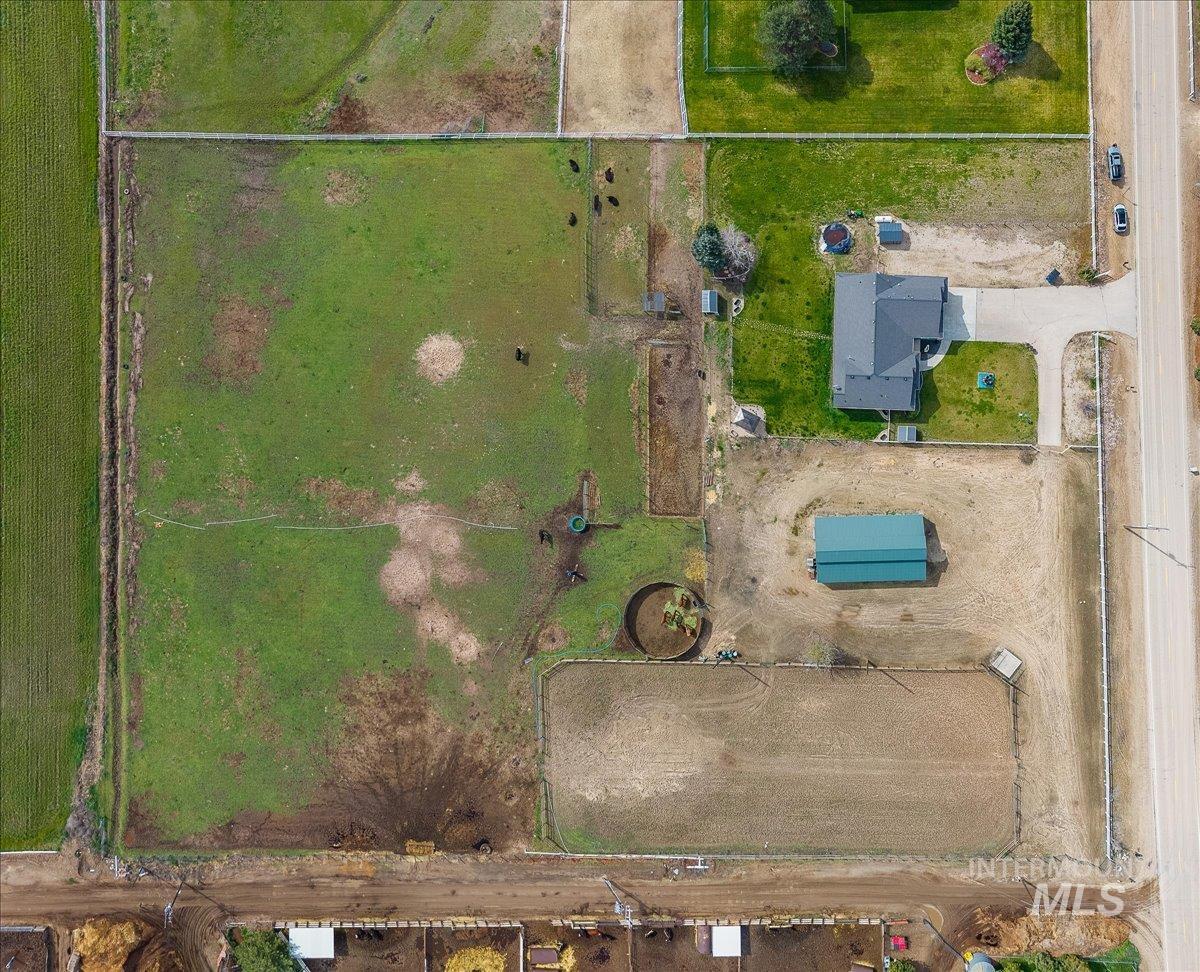 25940 Lansing Ln, Middleton, Idaho 83644, 4 Bedrooms, 3 Bathrooms, Residential For Sale, Price $1,250,000,MLS 98981768