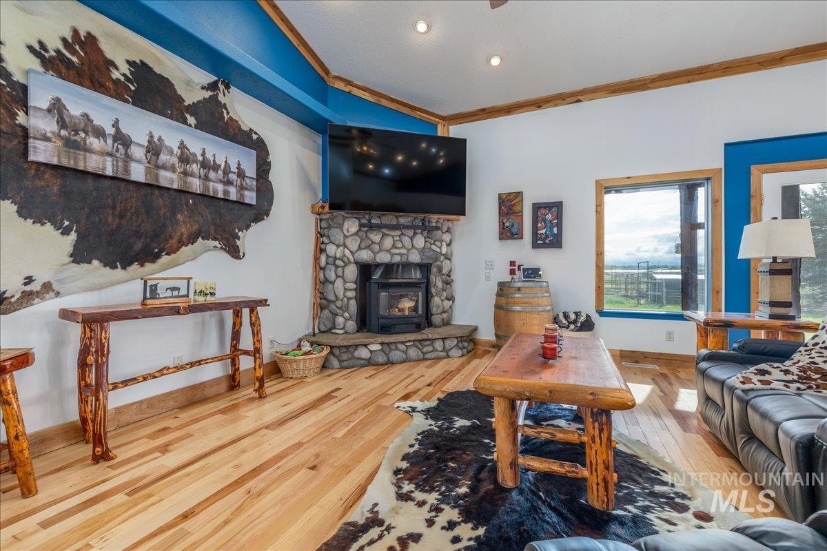 25940 Lansing Ln, Middleton, Idaho 83644, 4 Bedrooms, 3 Bathrooms, Residential For Sale, Price $1,250,000,MLS 98981768