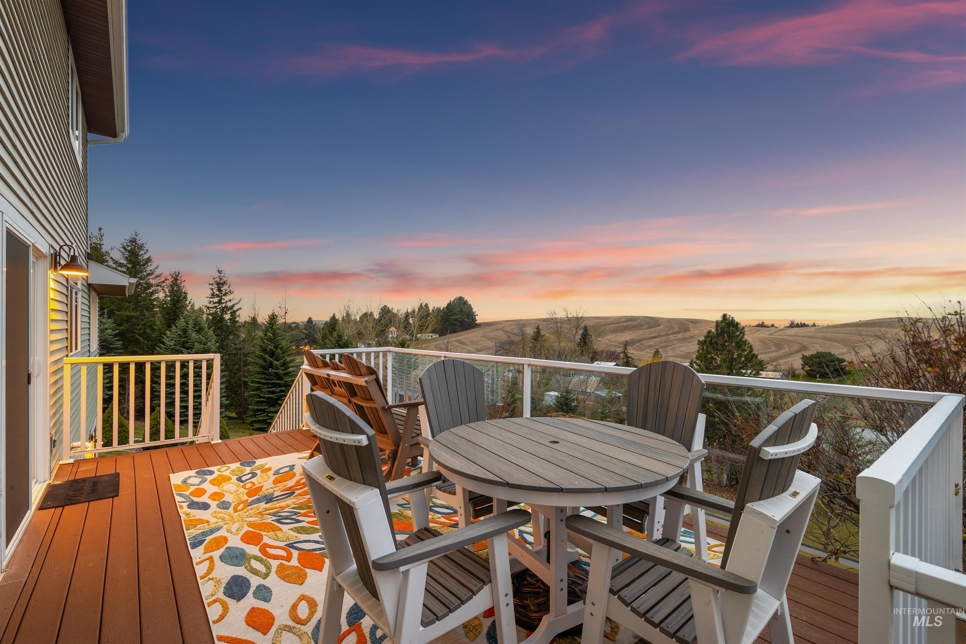 2435 Arborcrest Rd, Moscow, Idaho 83843, 5 Bedrooms, 3.5 Bathrooms, Residential For Sale, Price $899,900,MLS 98981787