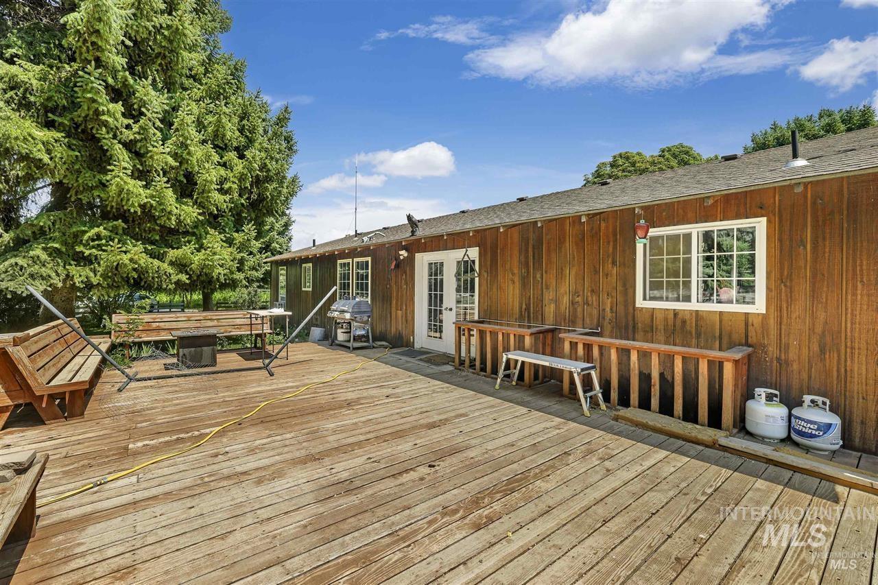 166 W 300 S, Jerome, Idaho 83338, 6 Bedrooms, 2.5 Bathrooms, Residential For Sale, Price $585,000,MLS 98981789