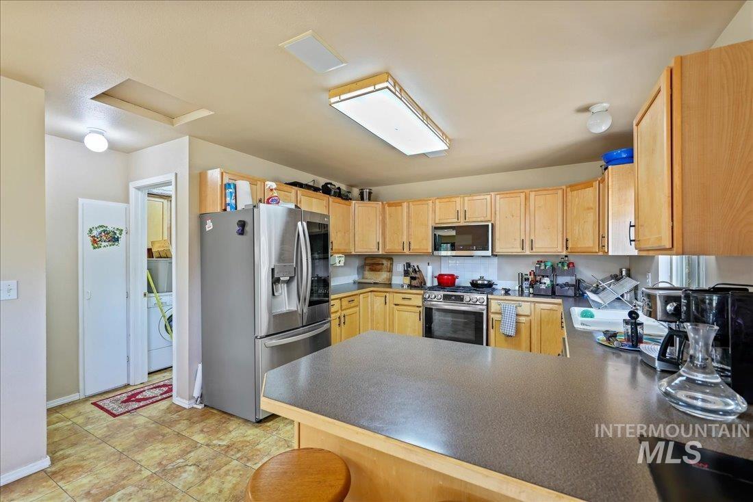 111 Ranch Cir, Cascade, Idaho 83611, 2 Bedrooms, 2 Bathrooms, Residential For Sale, Price $499,000,MLS 98981794