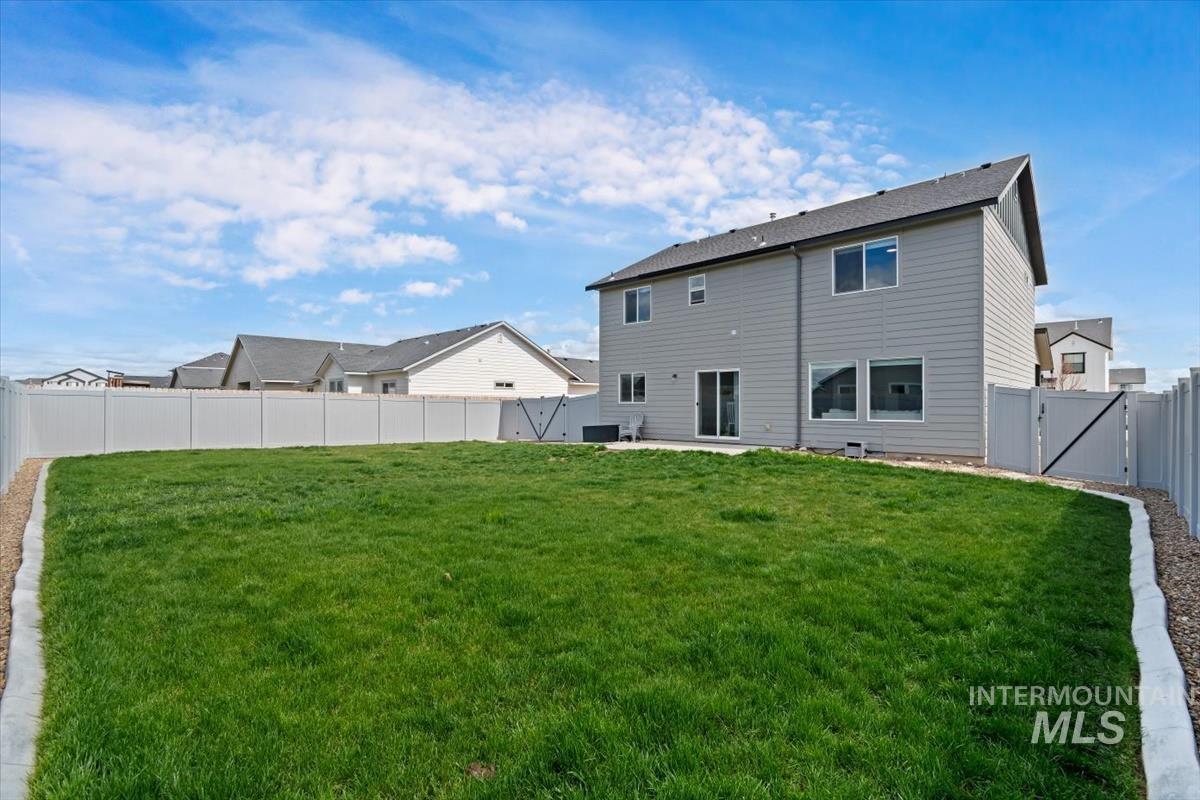 1945 SW Sharpshinned, Mountain Home, Idaho 83647, 4 Bedrooms, 3 Bathrooms, Residential For Sale, Price $429,900, 98981807
