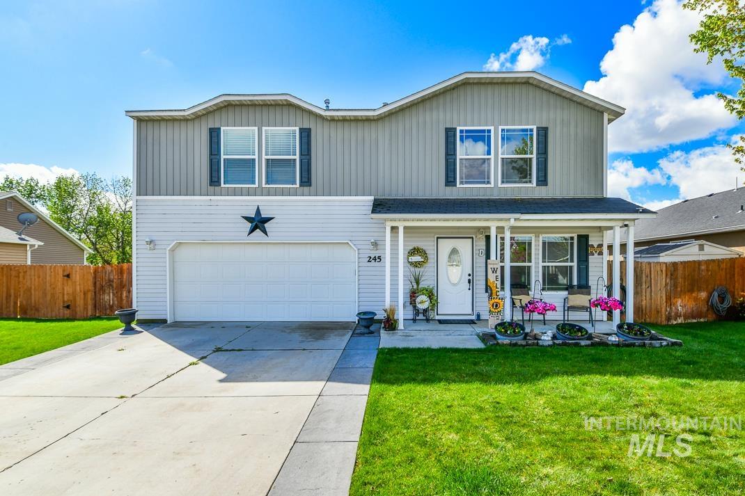 245 E Murtaugh Lake Drive, Middleton, Idaho 83644, 3 Bedrooms, 2.5 Bathrooms, Residential For Sale, Price $529,900, 98981811