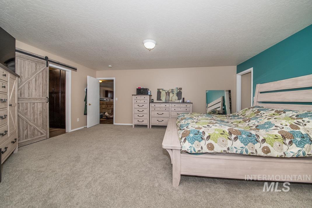 245 E Murtaugh Lake Drive, Middleton, Idaho 83644, 3 Bedrooms, 2.5 Bathrooms, Residential For Sale, Price $529,900, 98981811