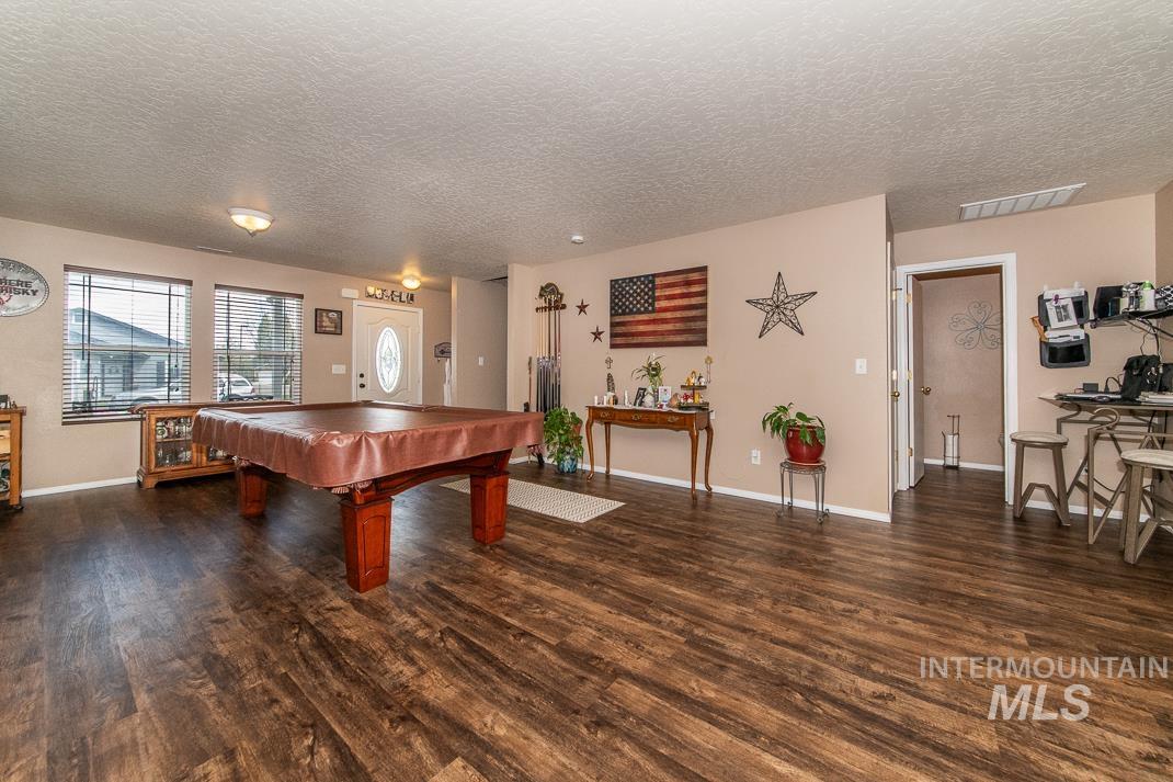 245 E Murtaugh Lake Drive, Middleton, Idaho 83644, 3 Bedrooms, 2.5 Bathrooms, Residential For Sale, Price $529,900, 98981811
