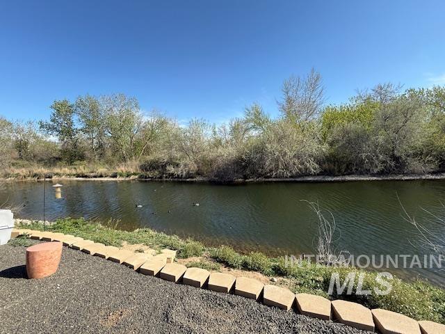 245 E Murtaugh Lake Drive, Middleton, Idaho 83644, 3 Bedrooms, 2.5 Bathrooms, Residential For Sale, Price $549,500, 98981811