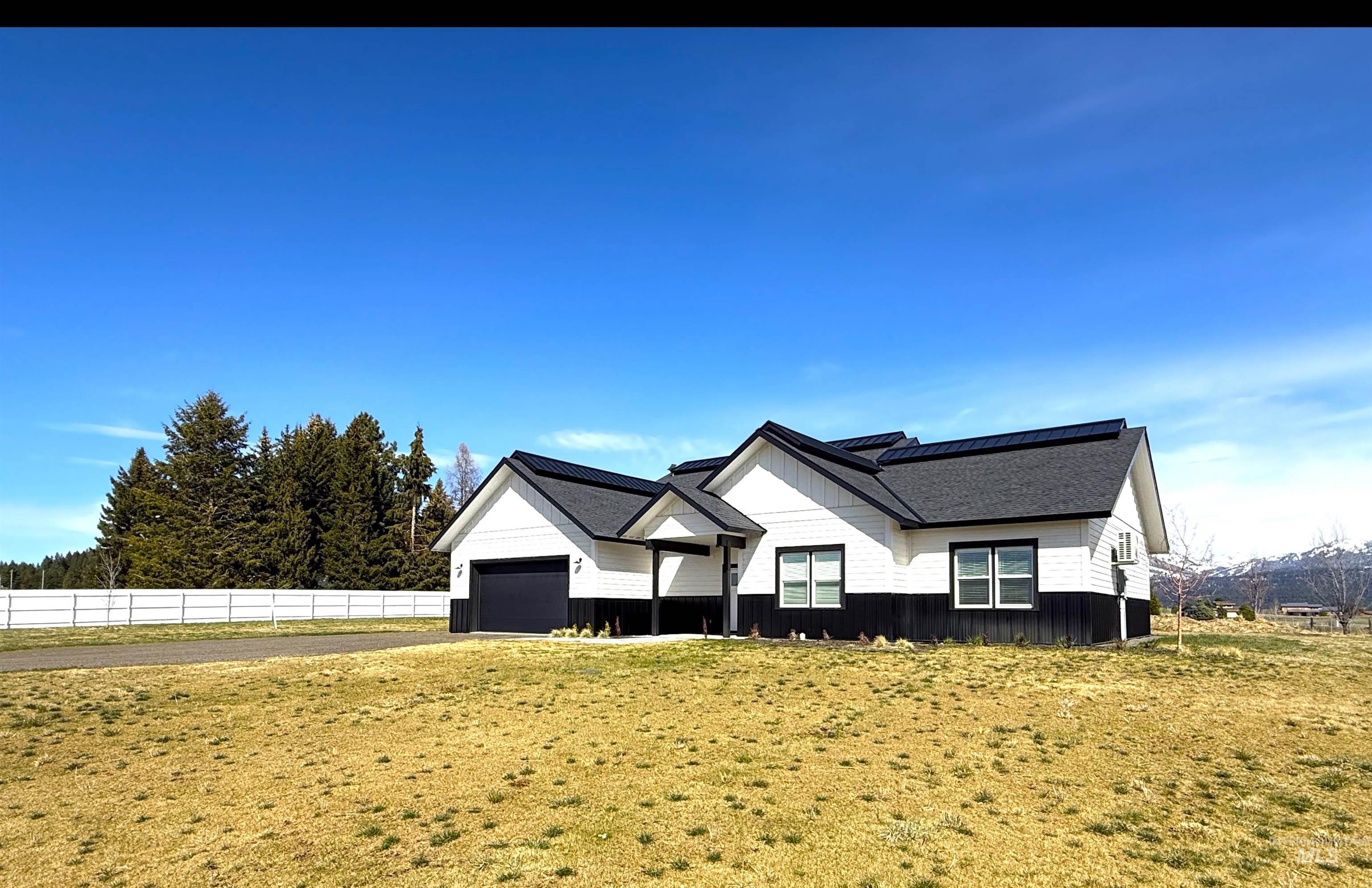 14072 Mulberry Street, McCall, Idaho 83638, 3 Bedrooms, 2 Bathrooms, Residential For Sale, Price $979,000,MLS 98981825