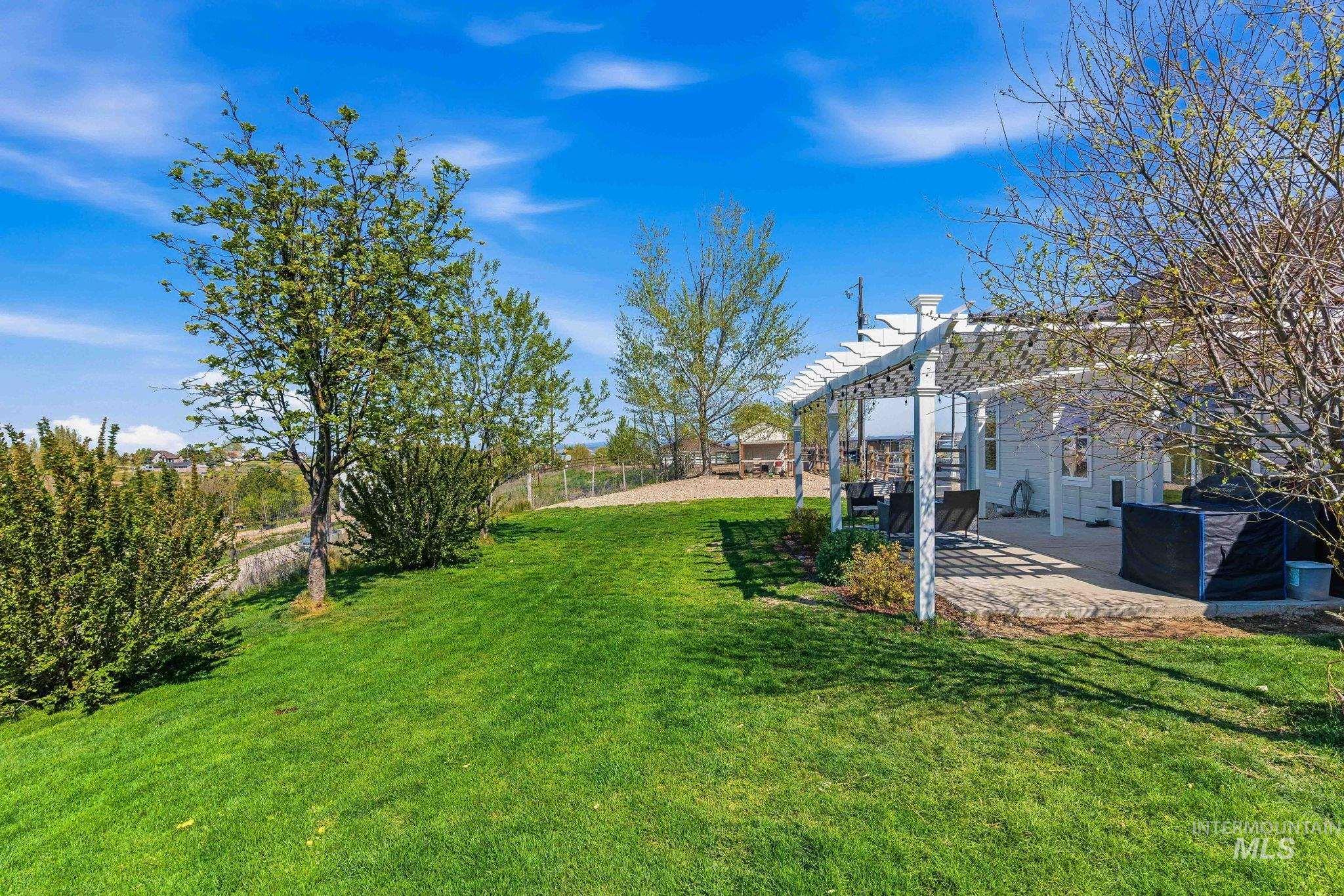 3941 Vista Ridge Lane, New Plymouth, Idaho 83655, 4 Bedrooms, 2 Bathrooms, Residential For Sale, Price $760,000,MLS 98981826