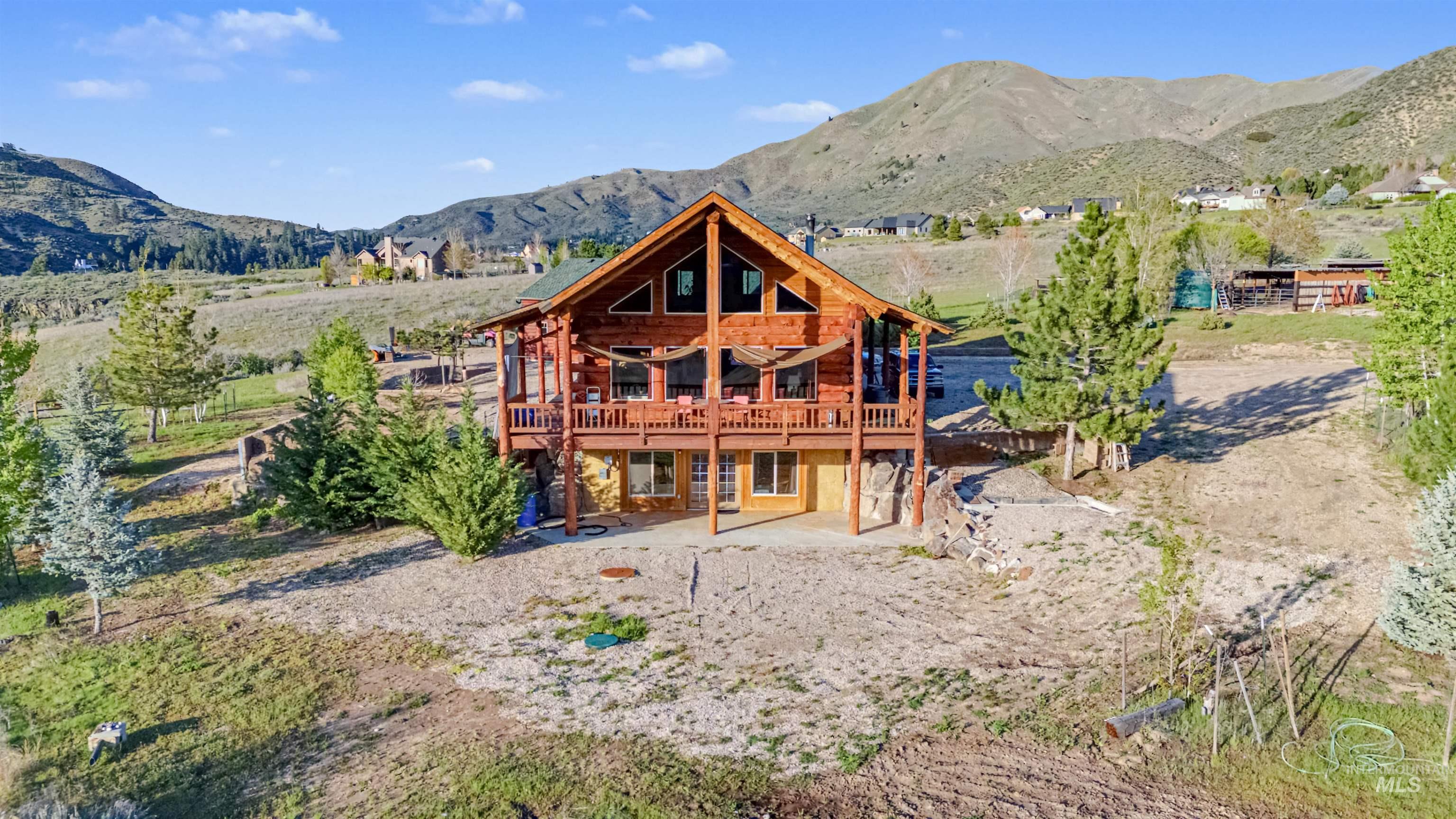 15 Rim Canyon Ln, Boise, Idaho 83716-5058, 3 Bedrooms, 3 Bathrooms, Residential For Sale, Price $1,199,990,MLS 98981837