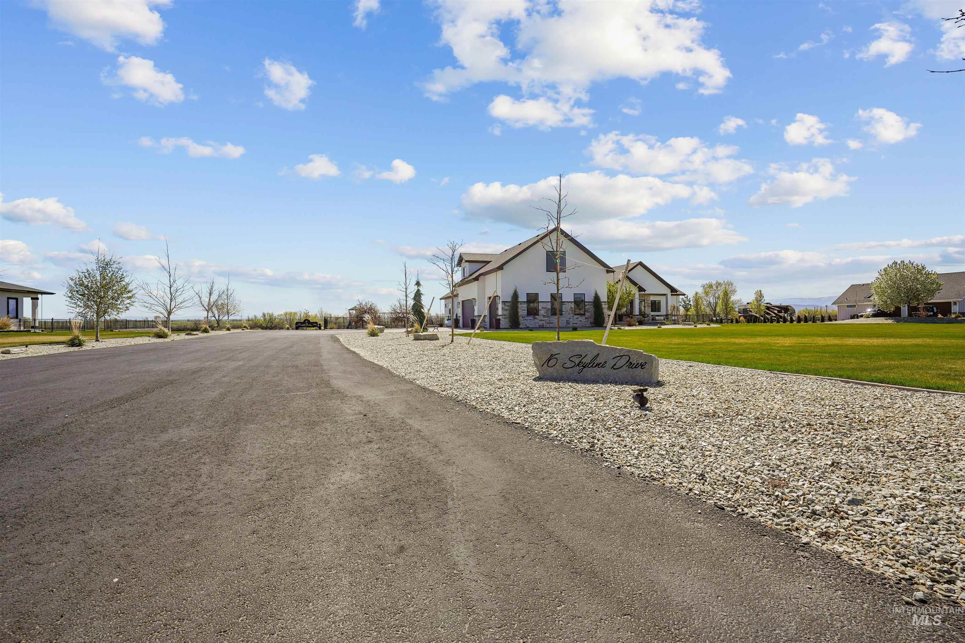 16 Skyline, Rupert, Idaho 83350, 3 Bedrooms, 3.5 Bathrooms, Residential For Sale, Price $1,175,000, 98981838