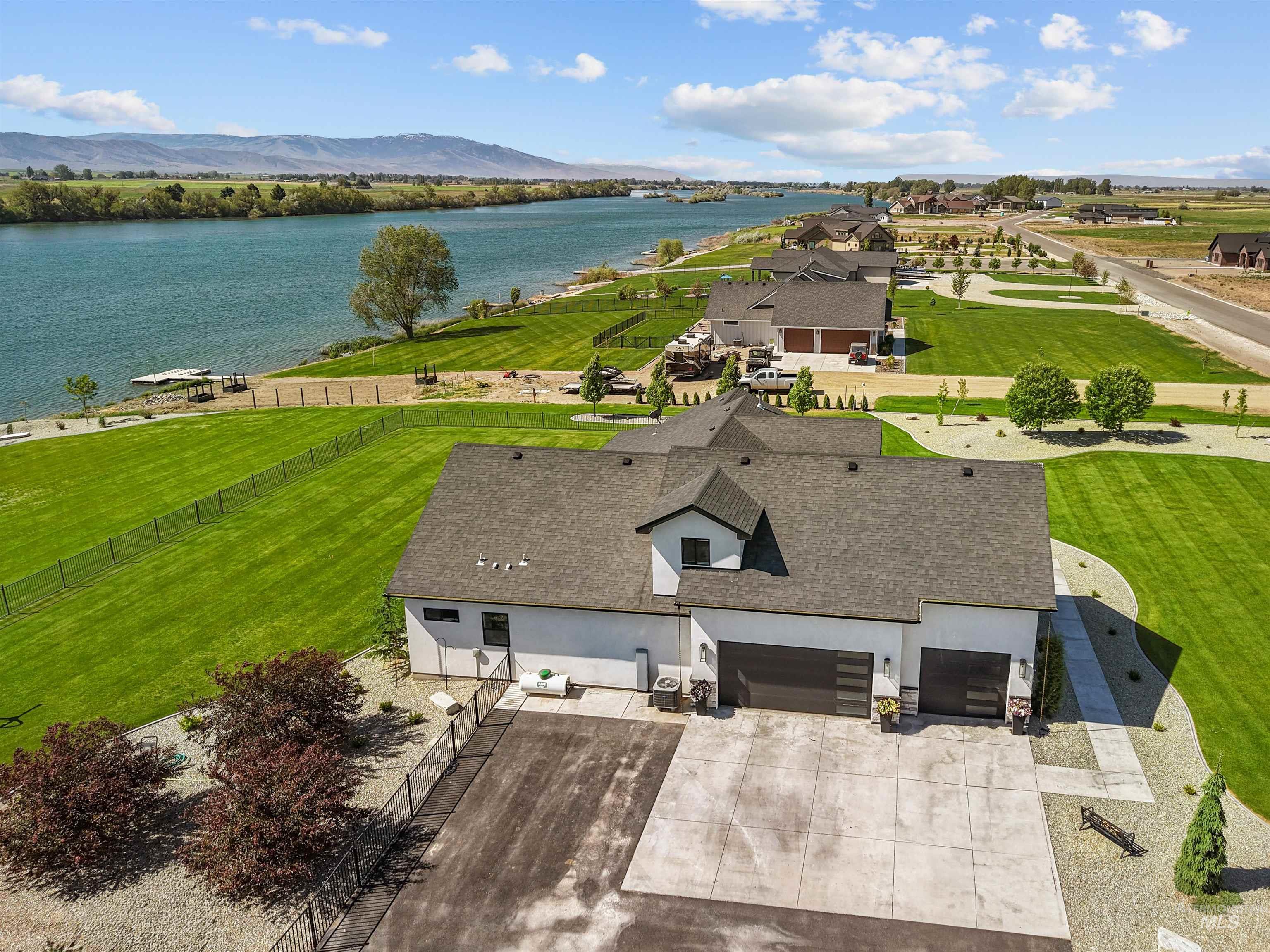 16 Skyline, Rupert, Idaho 83350, 3 Bedrooms, 3.5 Bathrooms, Residential For Sale, Price $1,175,000, 98981838