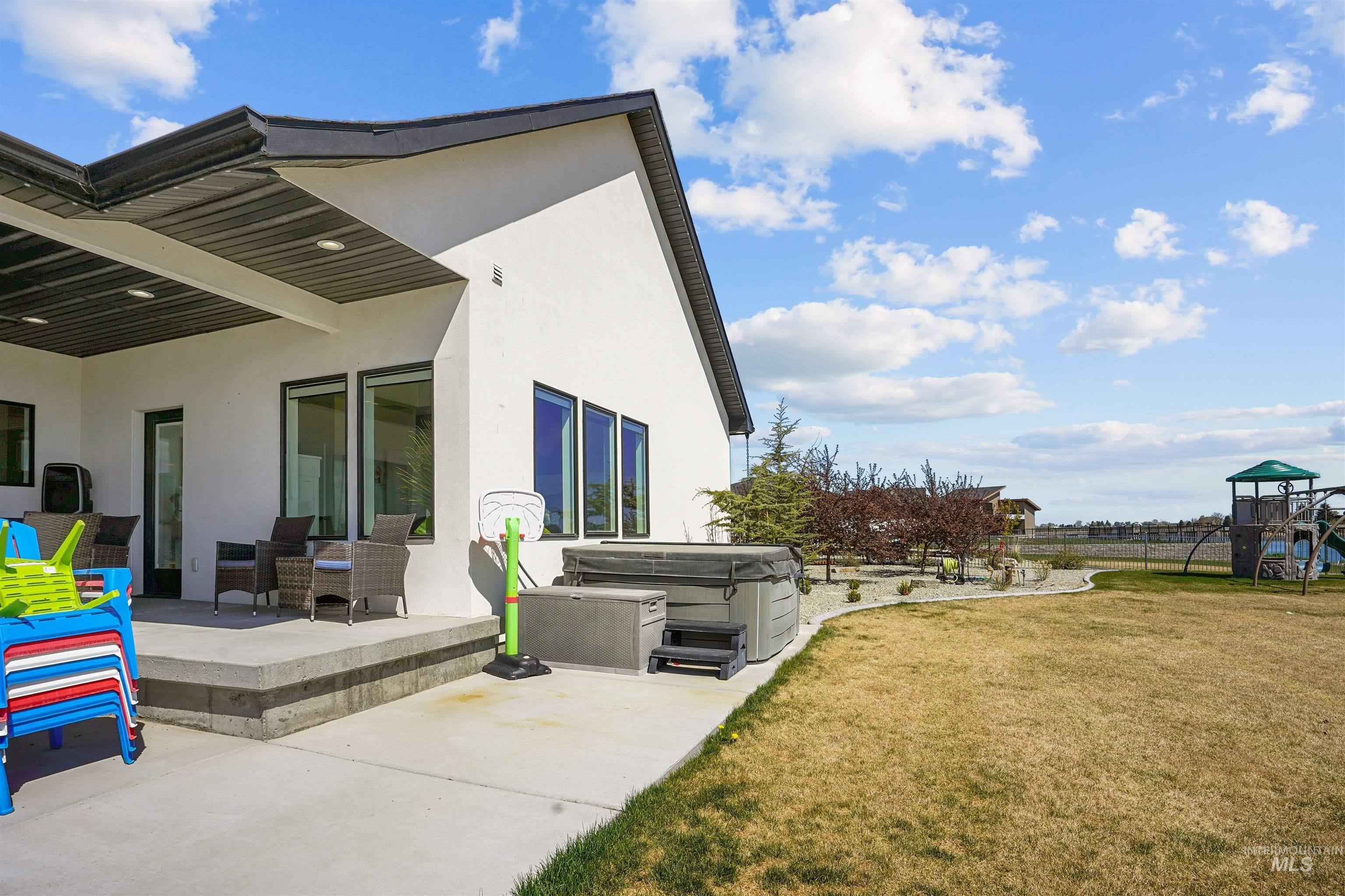 16 Skyline, Rupert, Idaho 83350, 3 Bedrooms, 3.5 Bathrooms, Residential For Sale, Price $1,175,000, 98981838