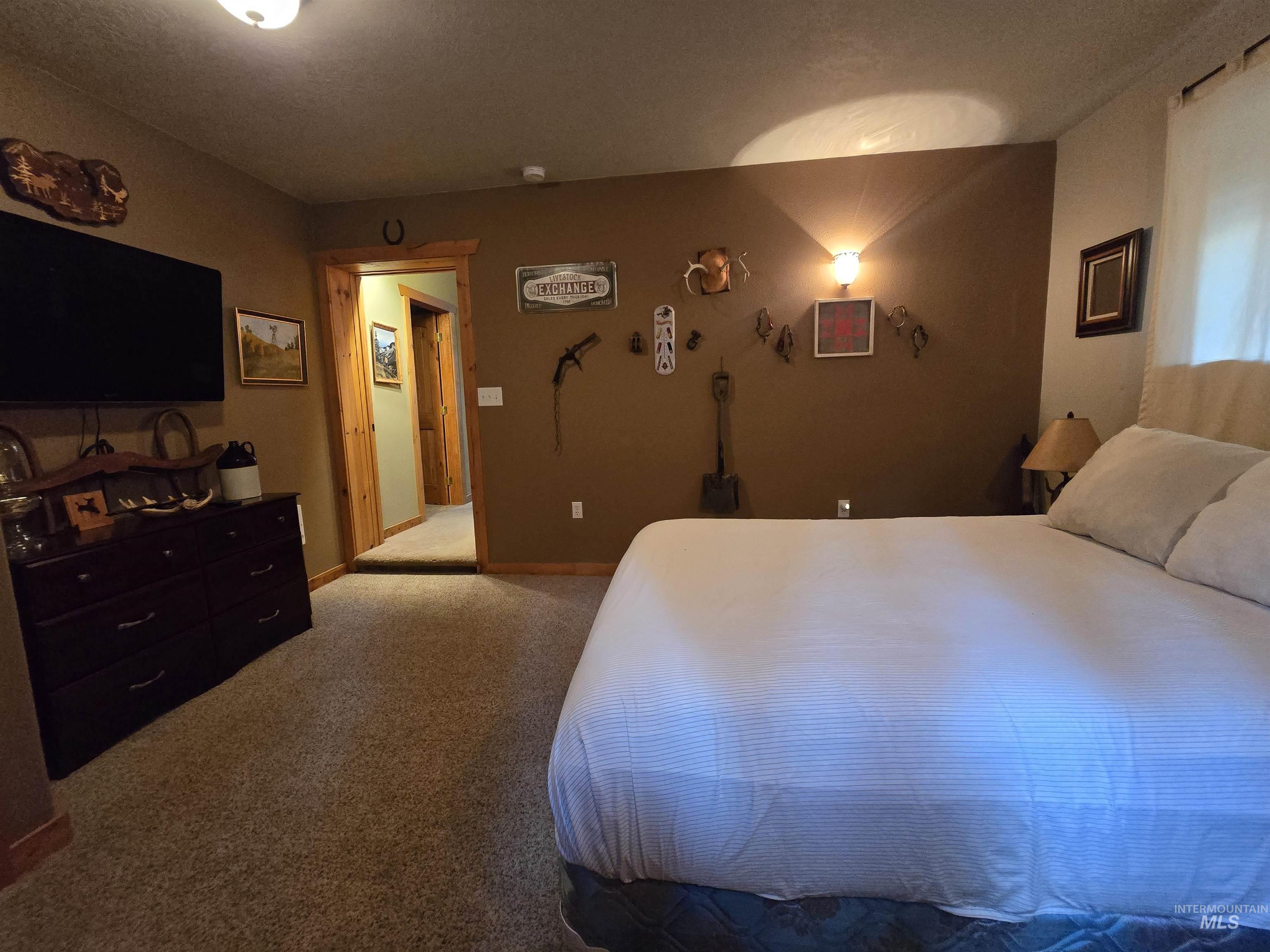 14 Forest Trail Rd, Garden Valley, Idaho 83622, 4 Bedrooms, 2.5 Bathrooms, Residential For Sale, Price $658,000, 98981839