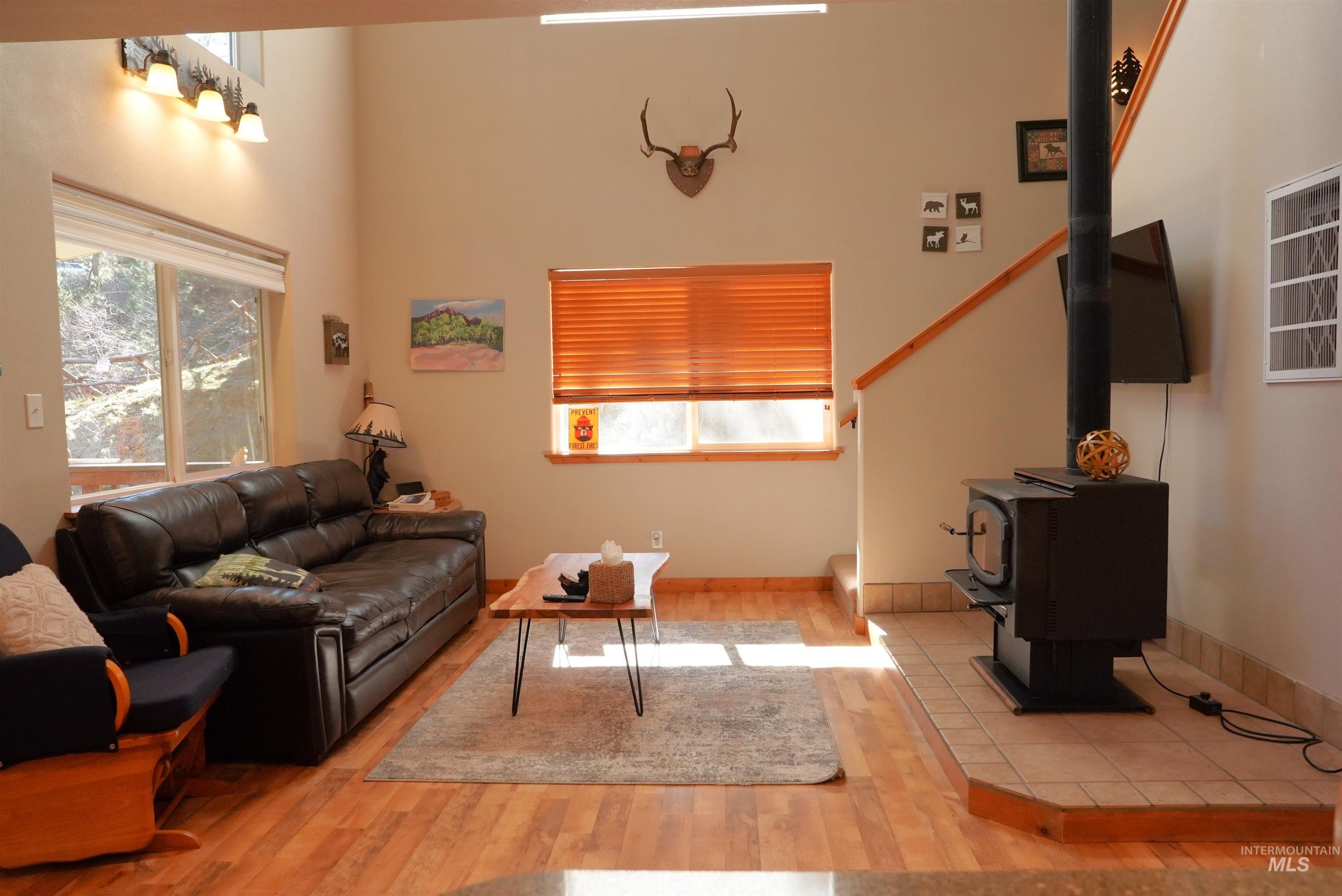 14 Forest Trail Rd, Garden Valley, Idaho 83622, 4 Bedrooms, 2.5 Bathrooms, Residential For Sale, Price $658,000, 98981839