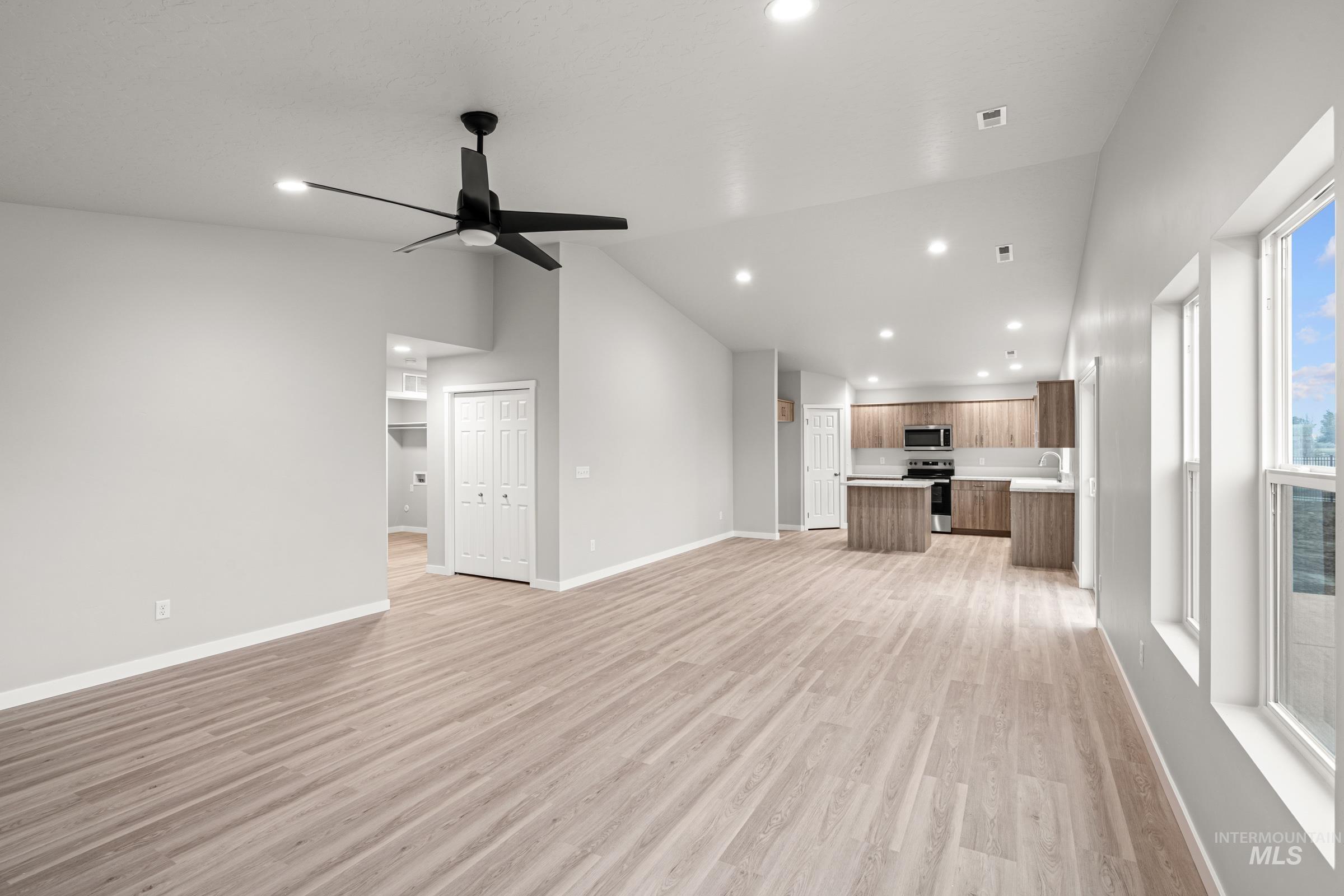 924 NE Trailridge St, Mountain Home, Idaho 83647, 4 Bedrooms, 2 Bathrooms, Residential For Sale, Price $419,990, 98981842