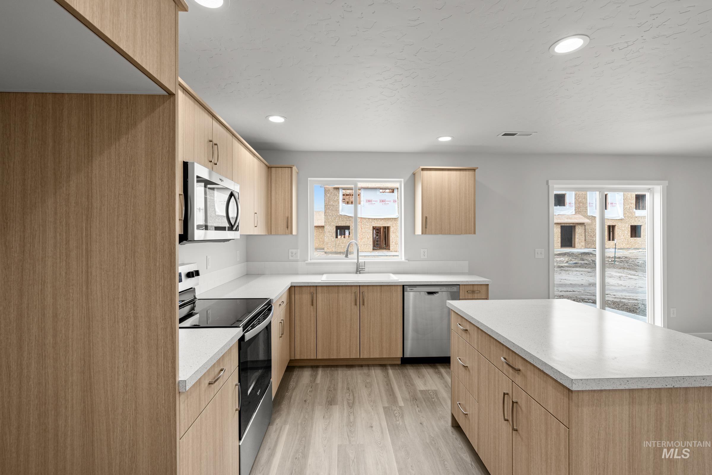 896 NE Trailridge St, Mountain Home, Idaho 83647, 4 Bedrooms, 2.5 Bathrooms, Residential For Sale, Price $429,990, 98981843