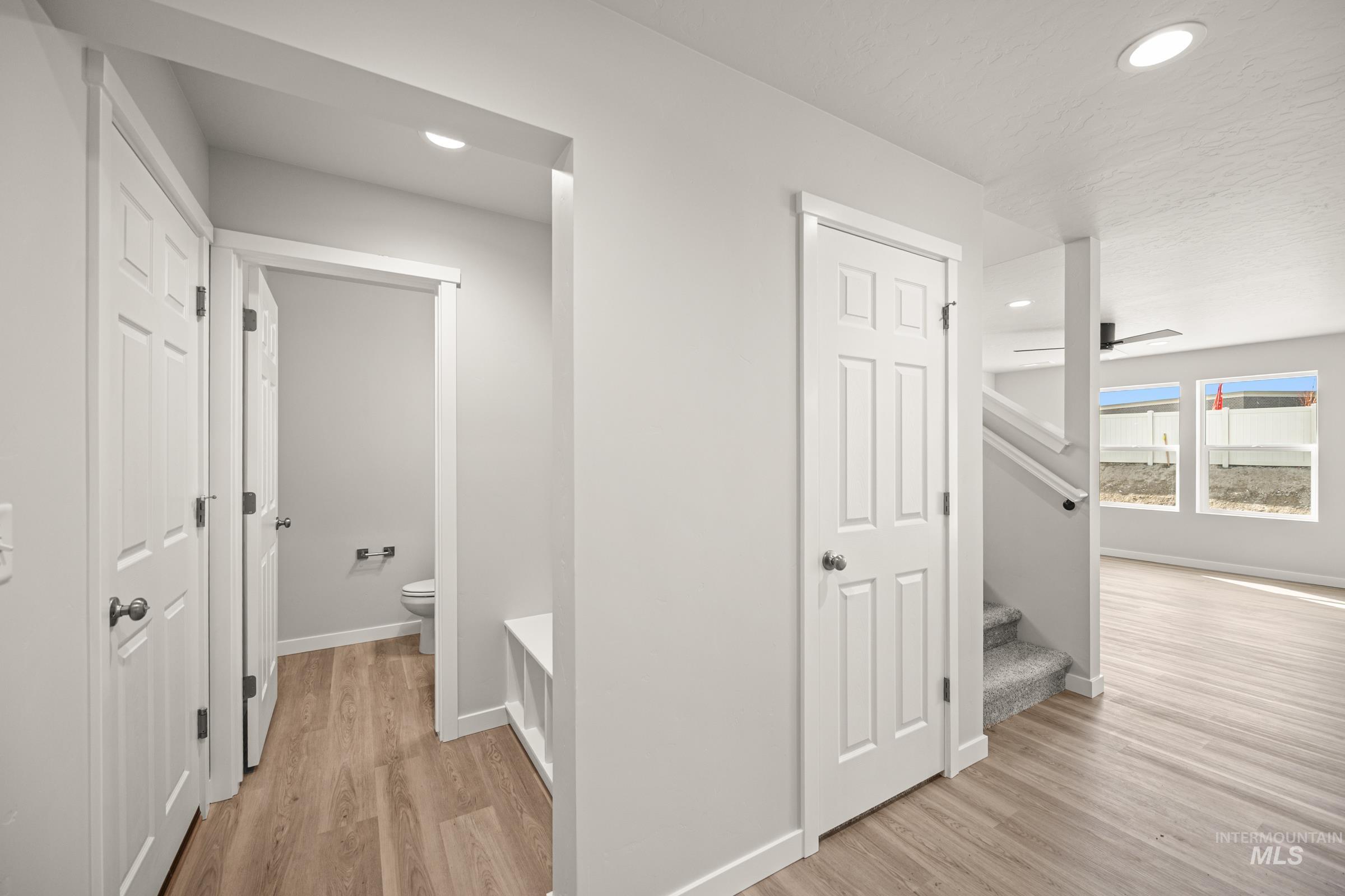 960 Thunderbolt St, Mountain Home, Idaho 83647, 3 Bedrooms, 2.5 Bathrooms, Residential For Sale, Price $399,990, 98981844